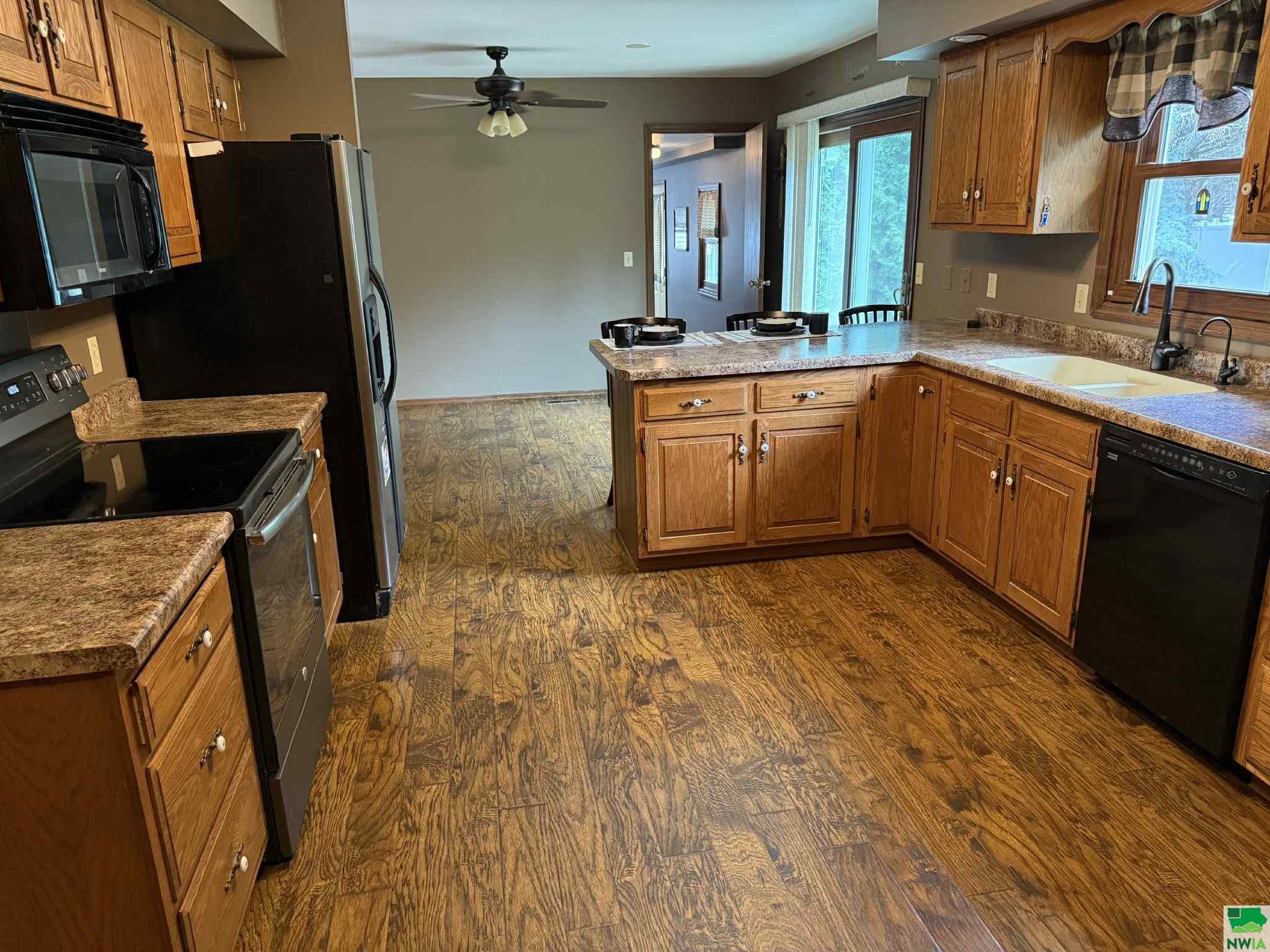 MLS #829190