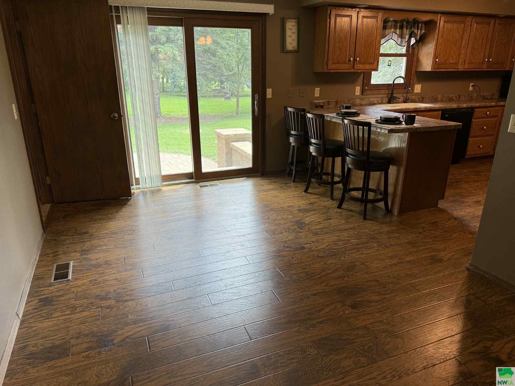 MLS #829190