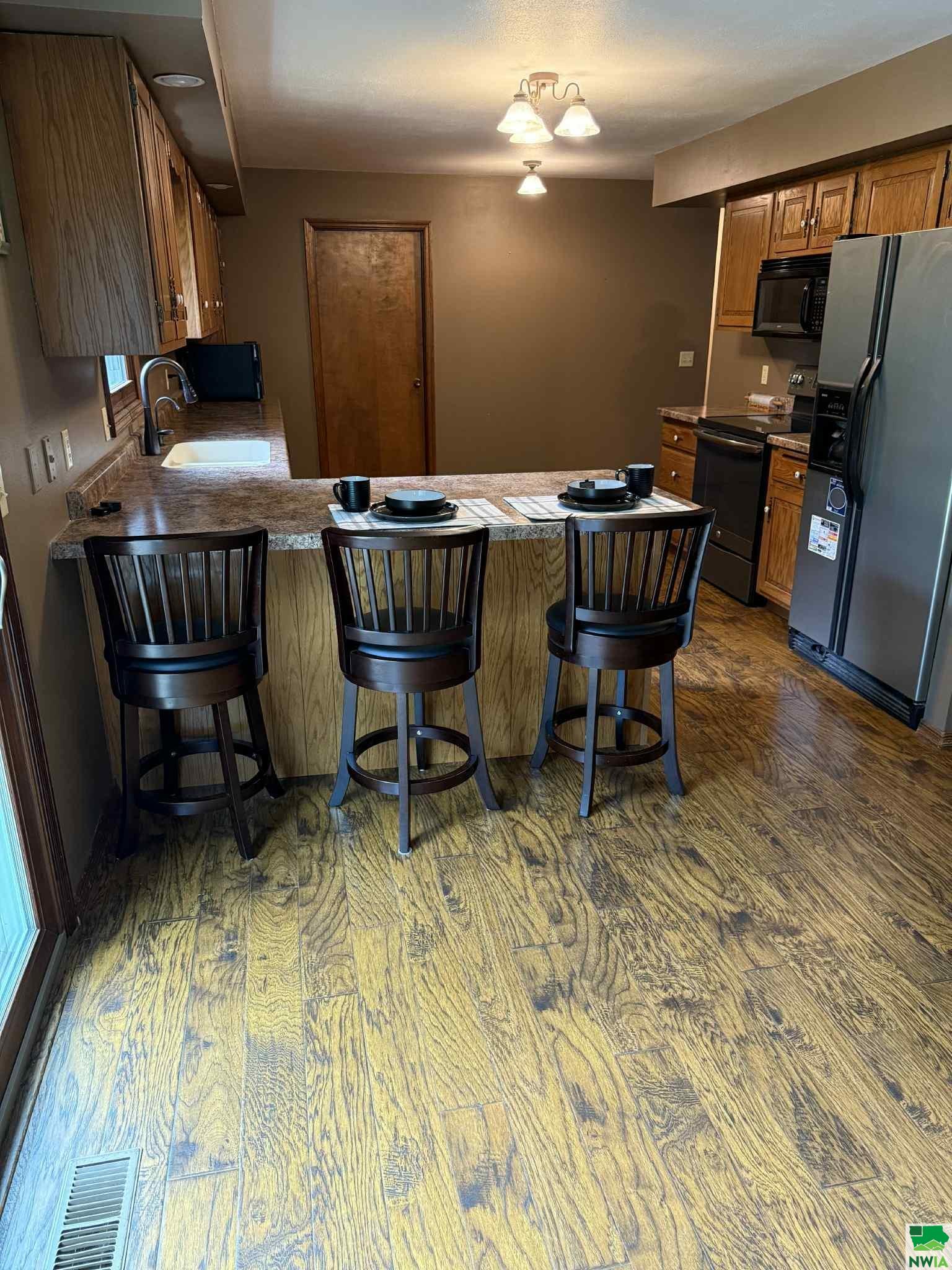 MLS #829190