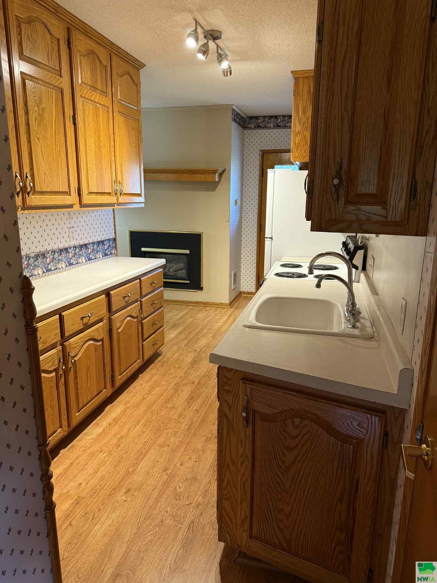 MLS #829192