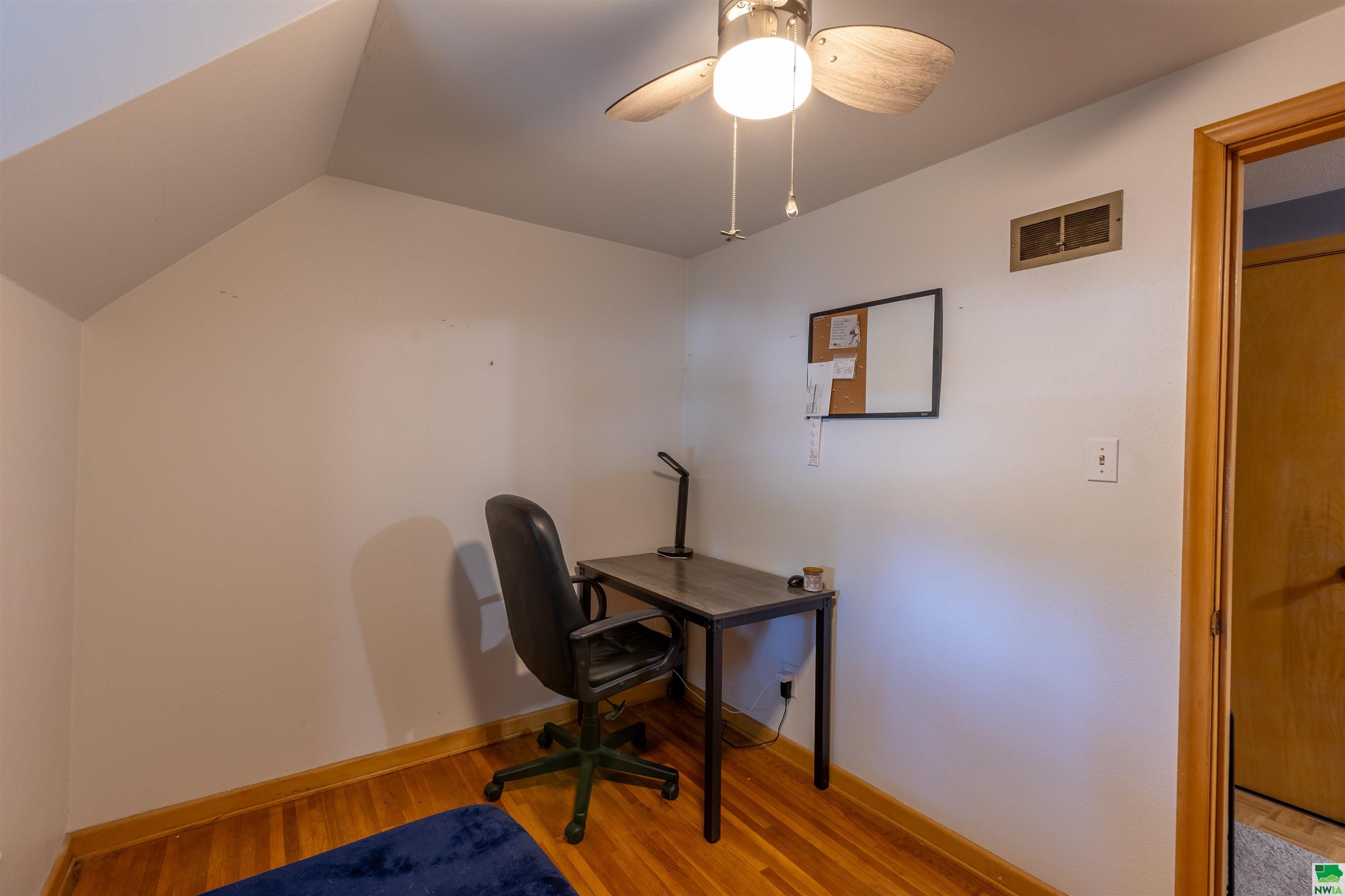 MLS #829196