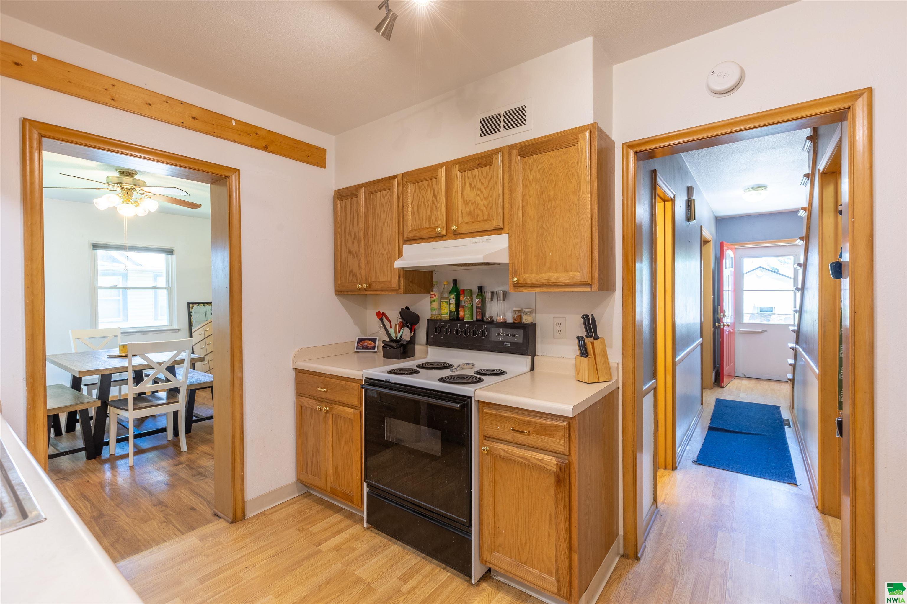 MLS #829196