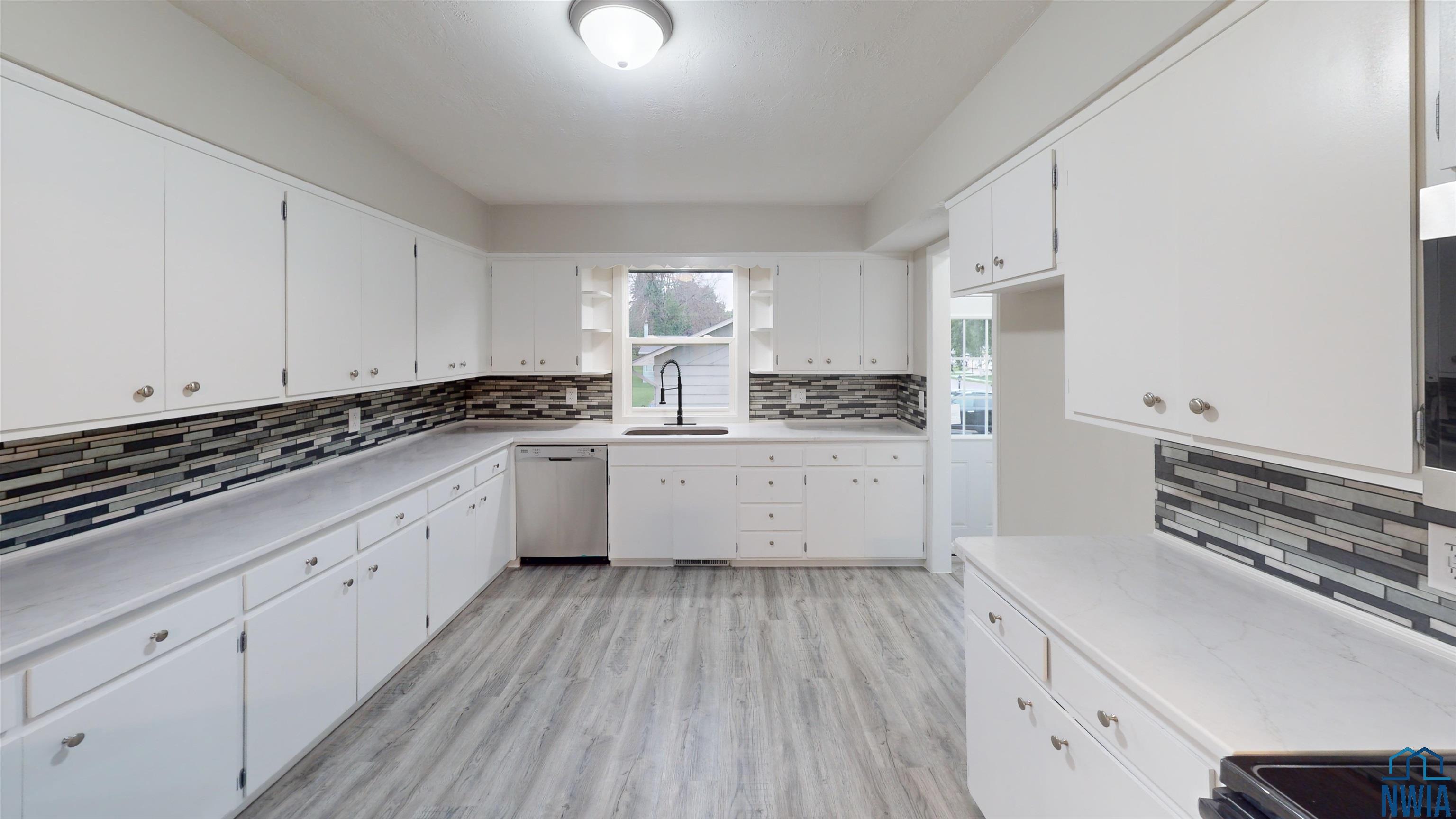 MLS #829197