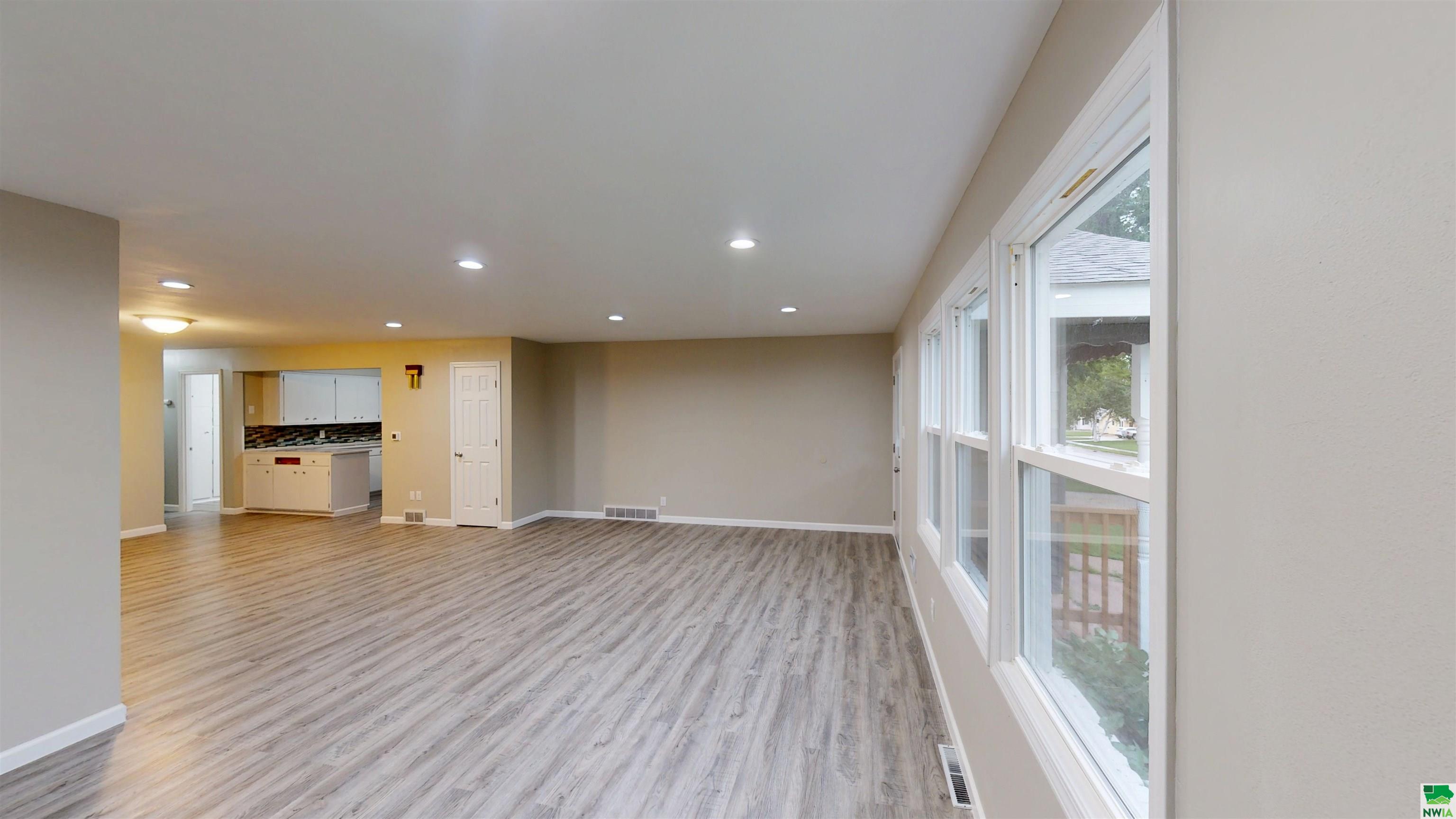 MLS #829197