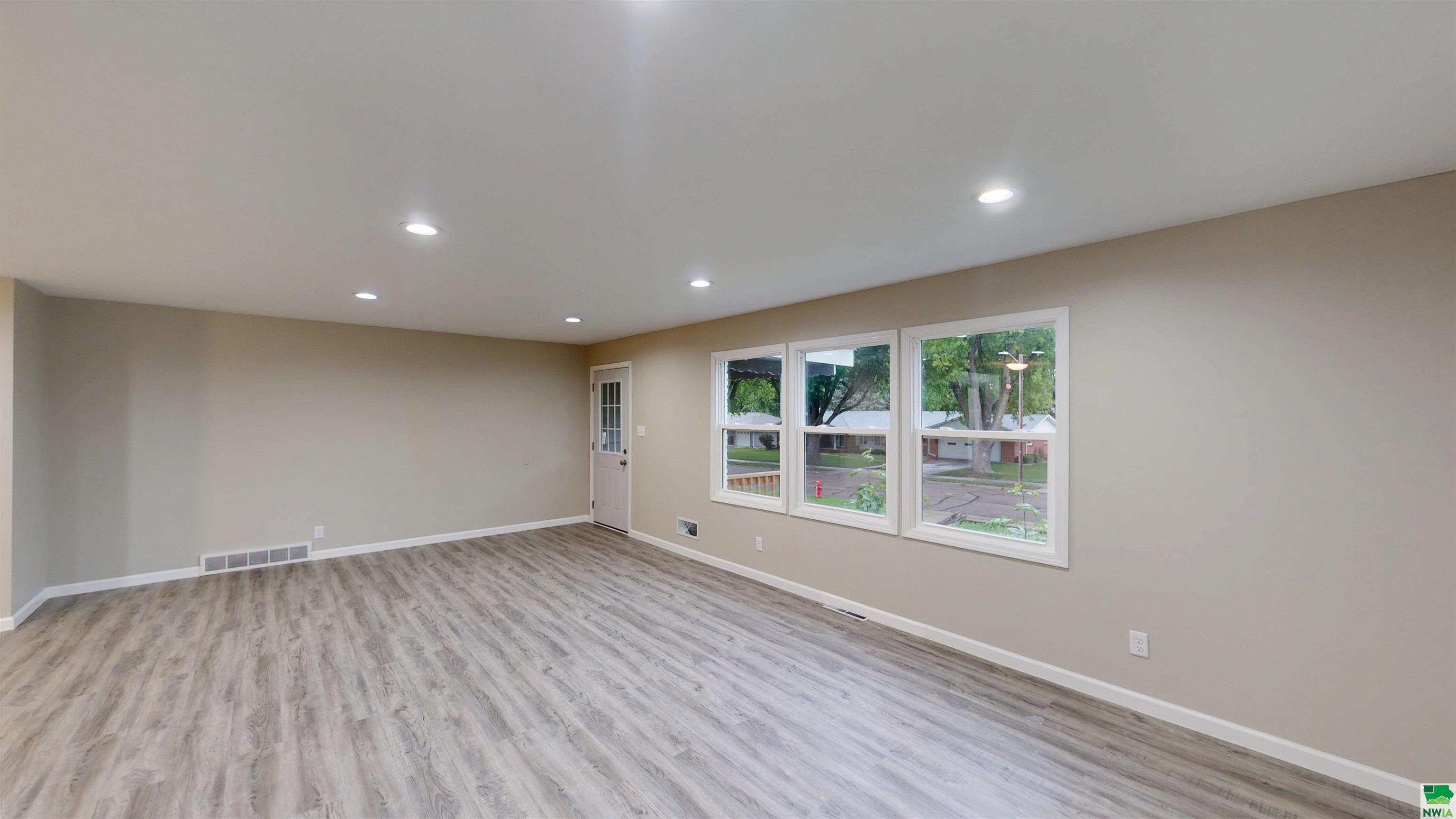 MLS #829197