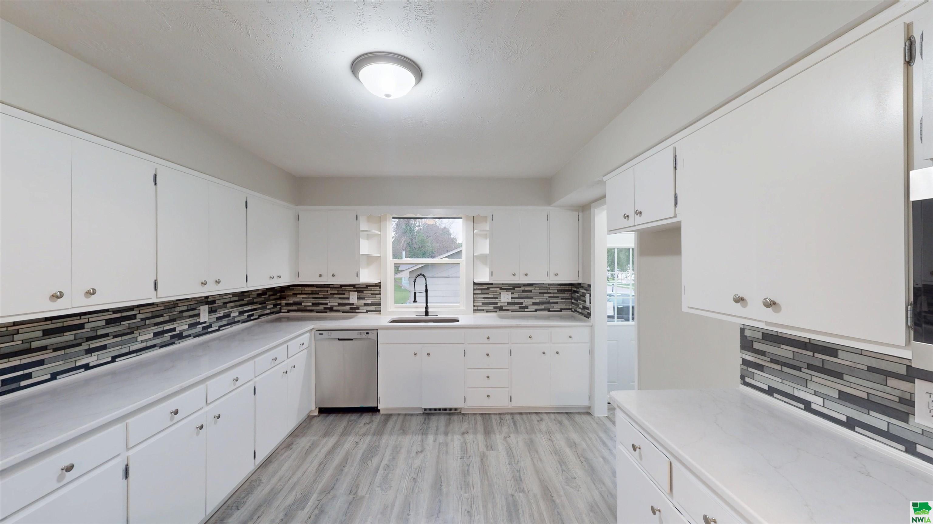 MLS #829197