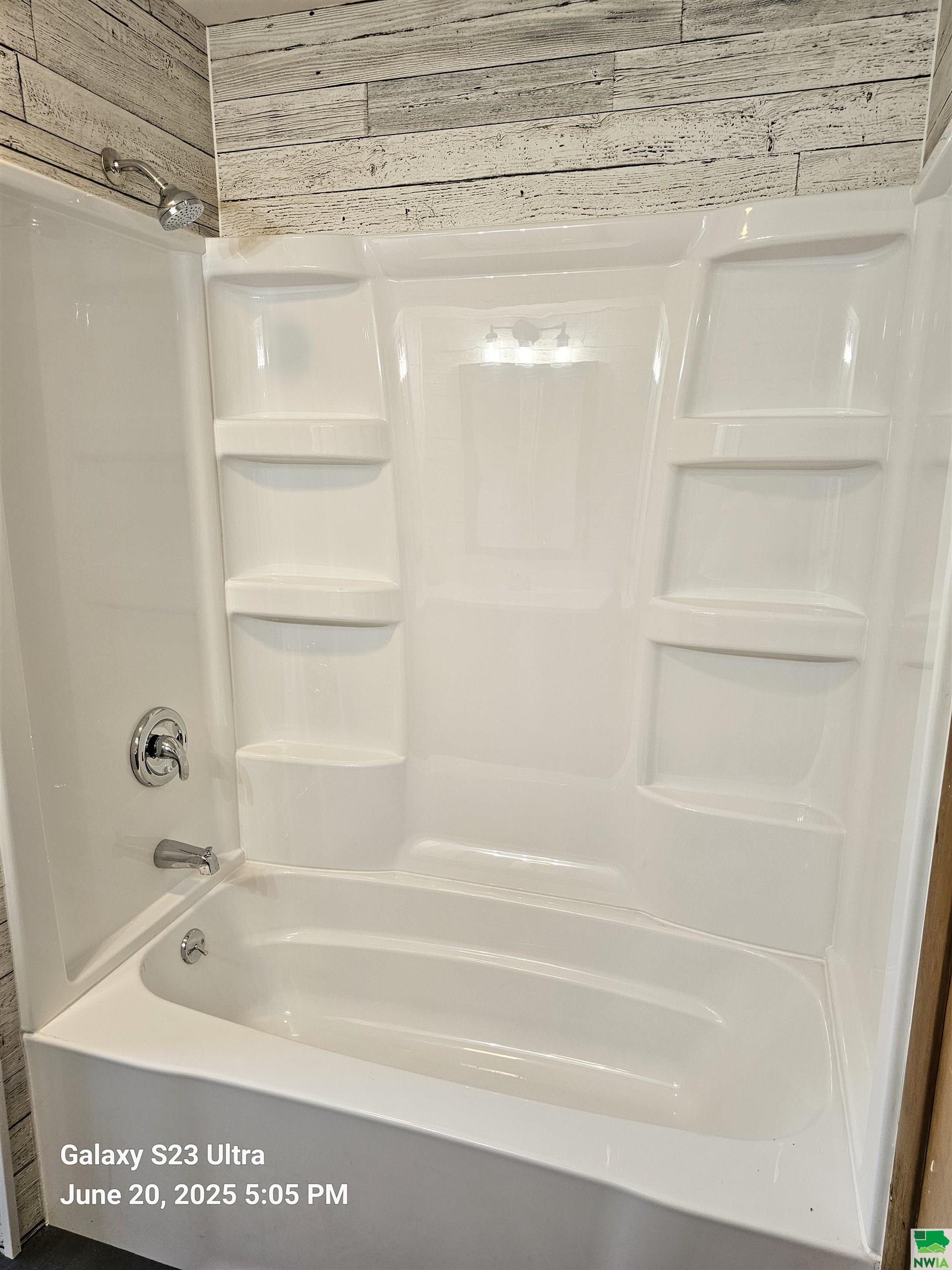 MLS #829198