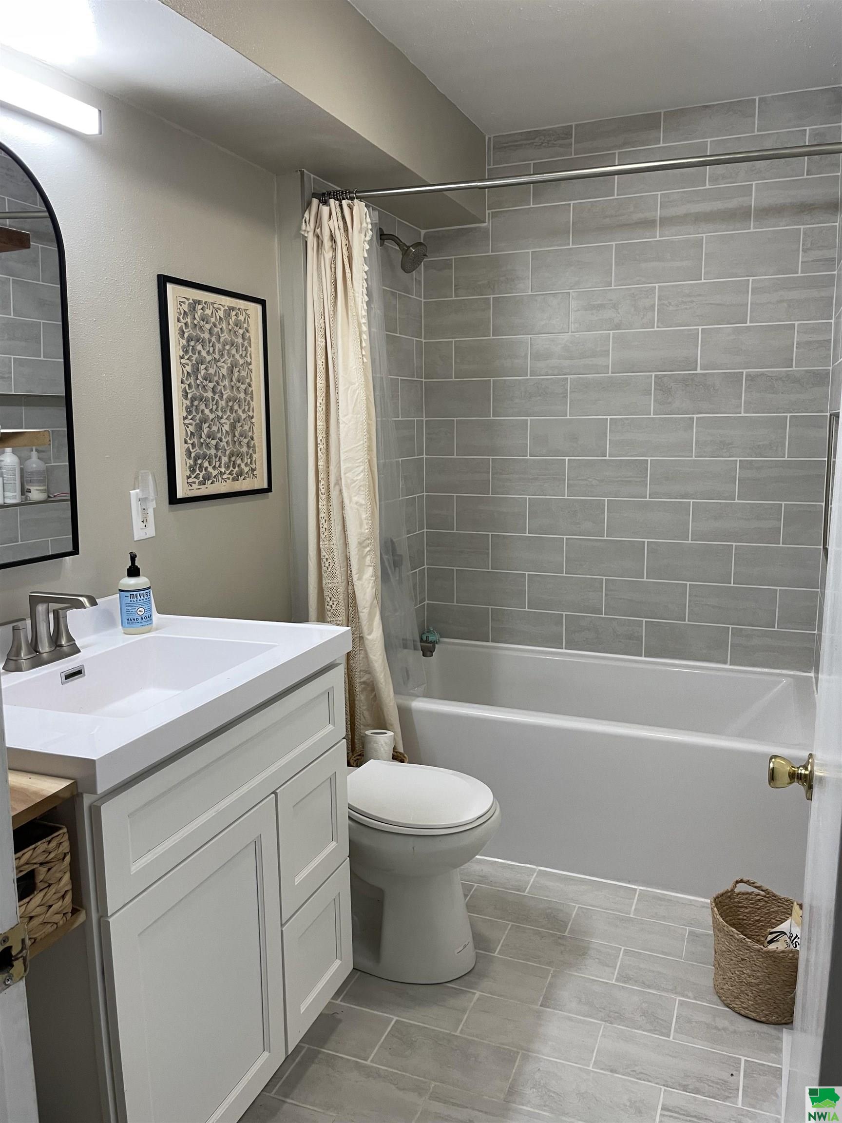MLS #829200