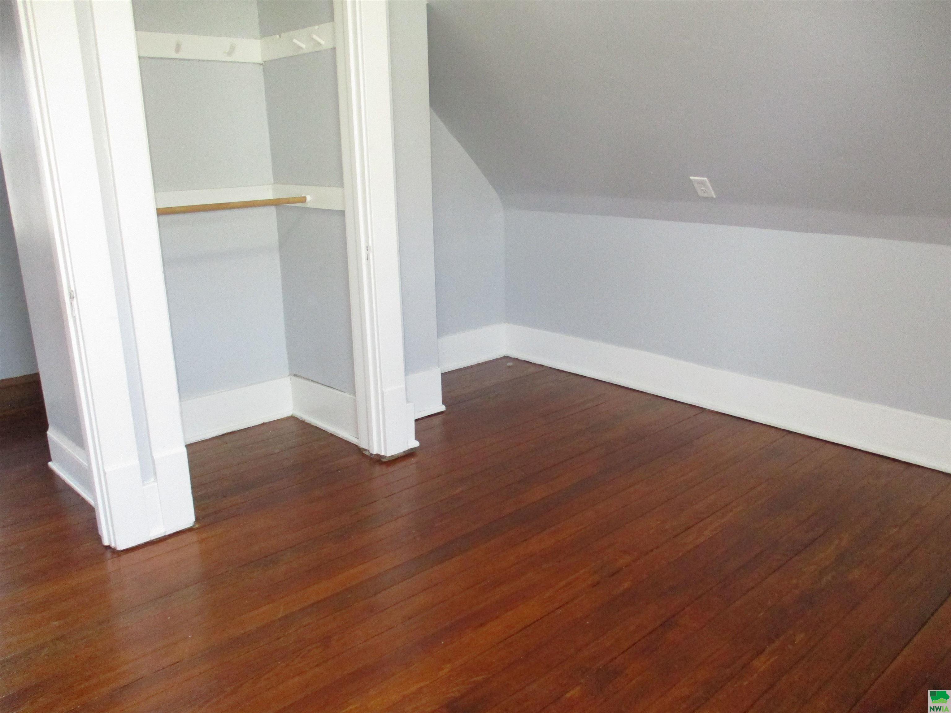 MLS #829205