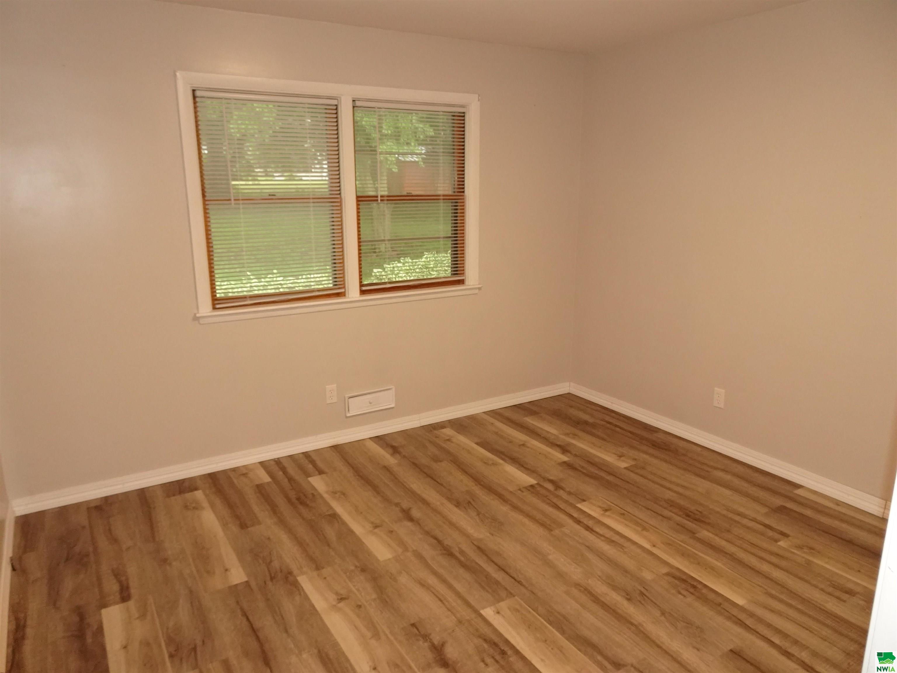 MLS #829212