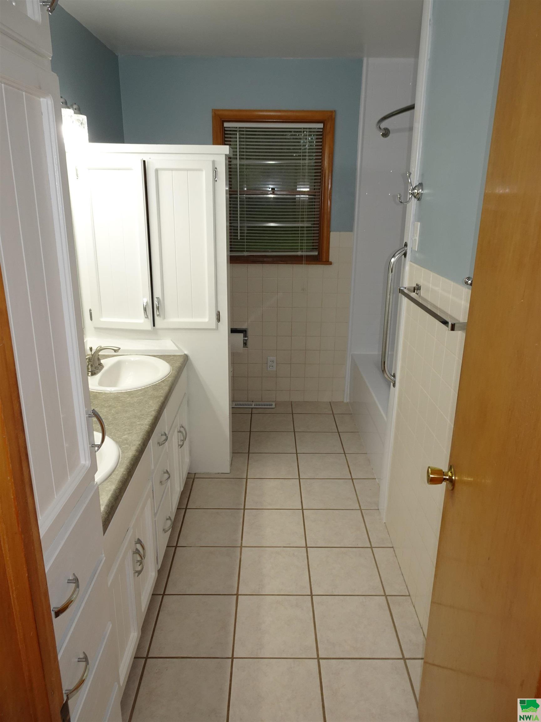MLS #829212