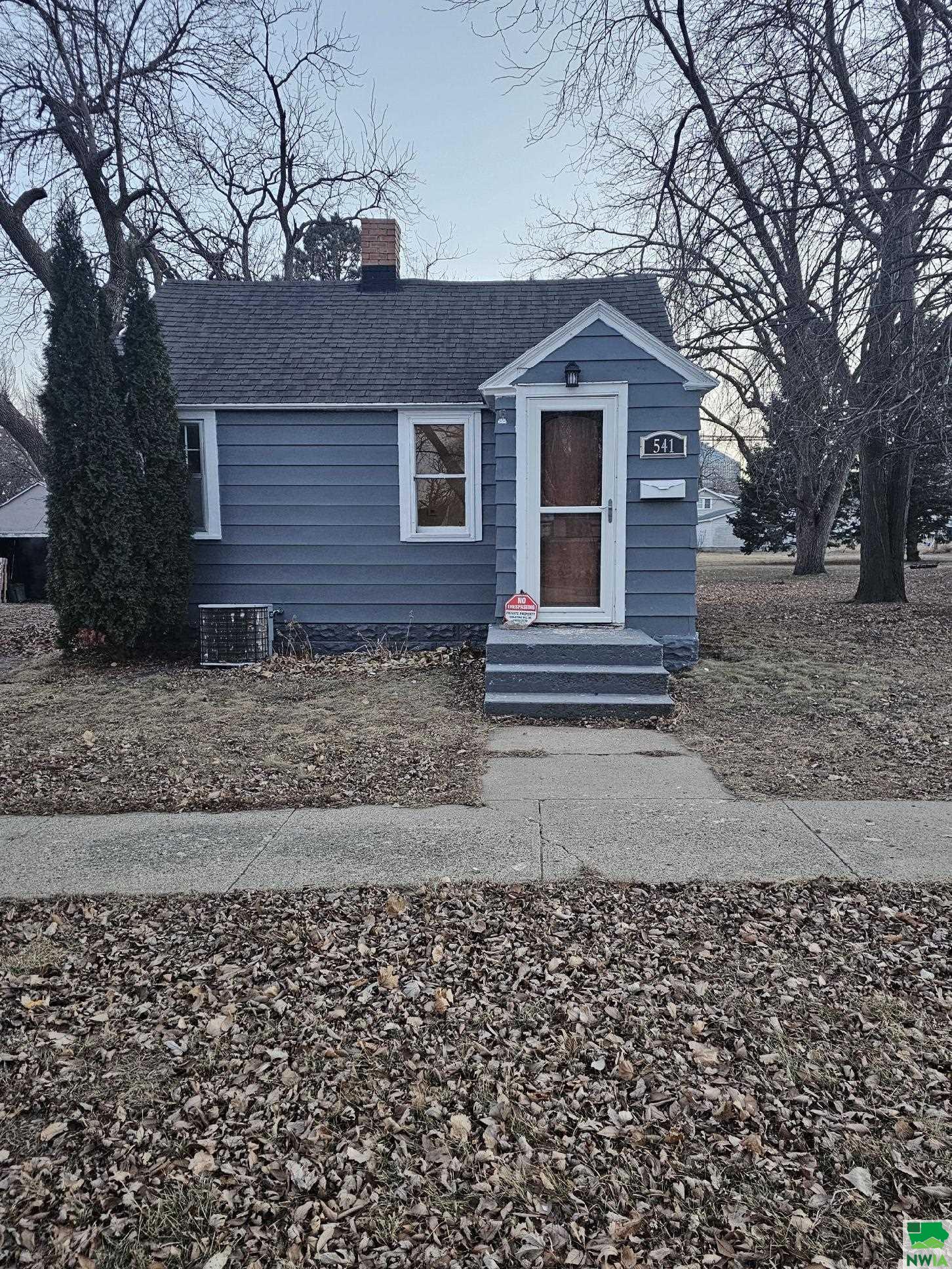 541 Maple Dr. E, Hartley, IA 51346 