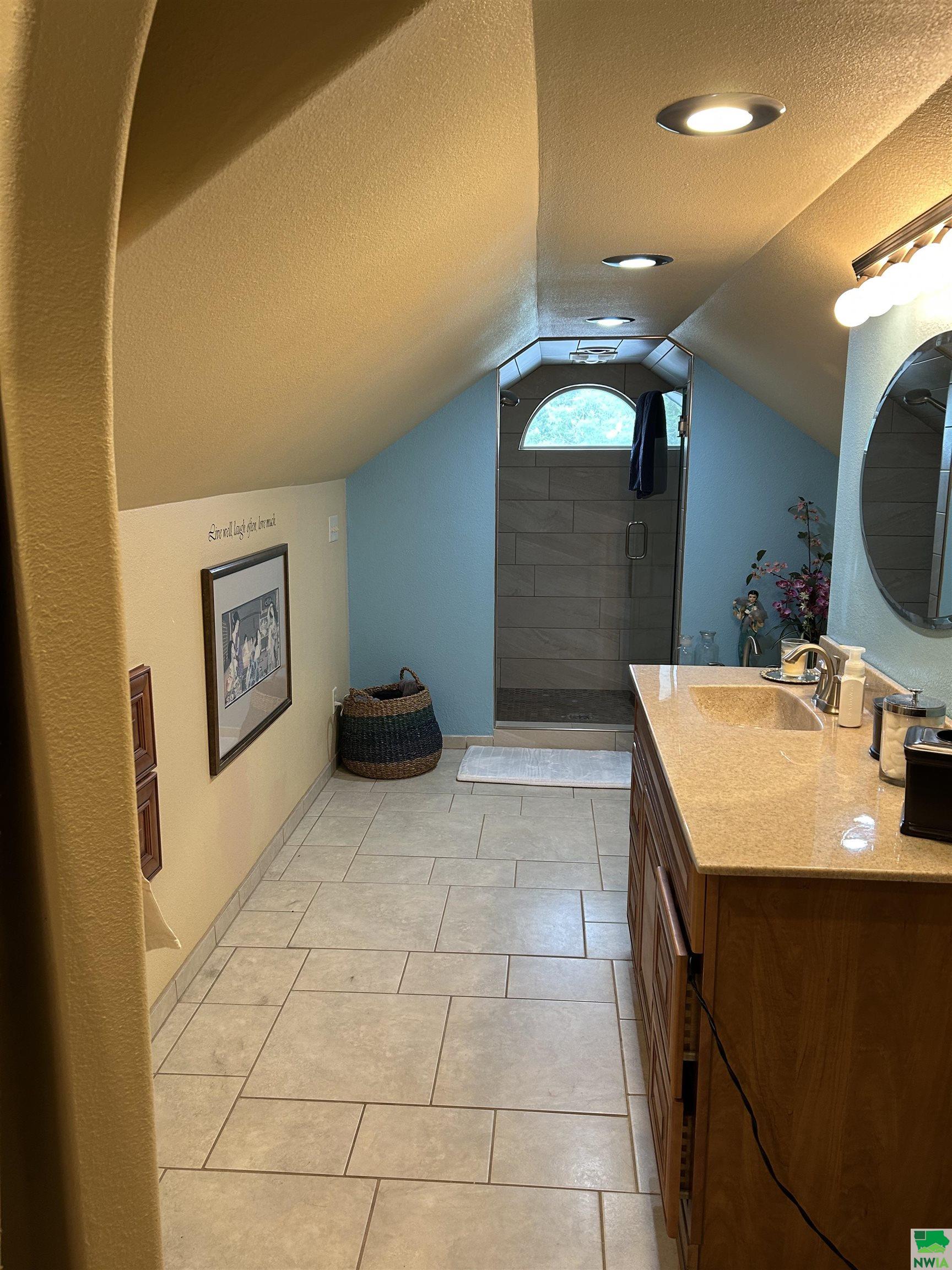 MLS #829220