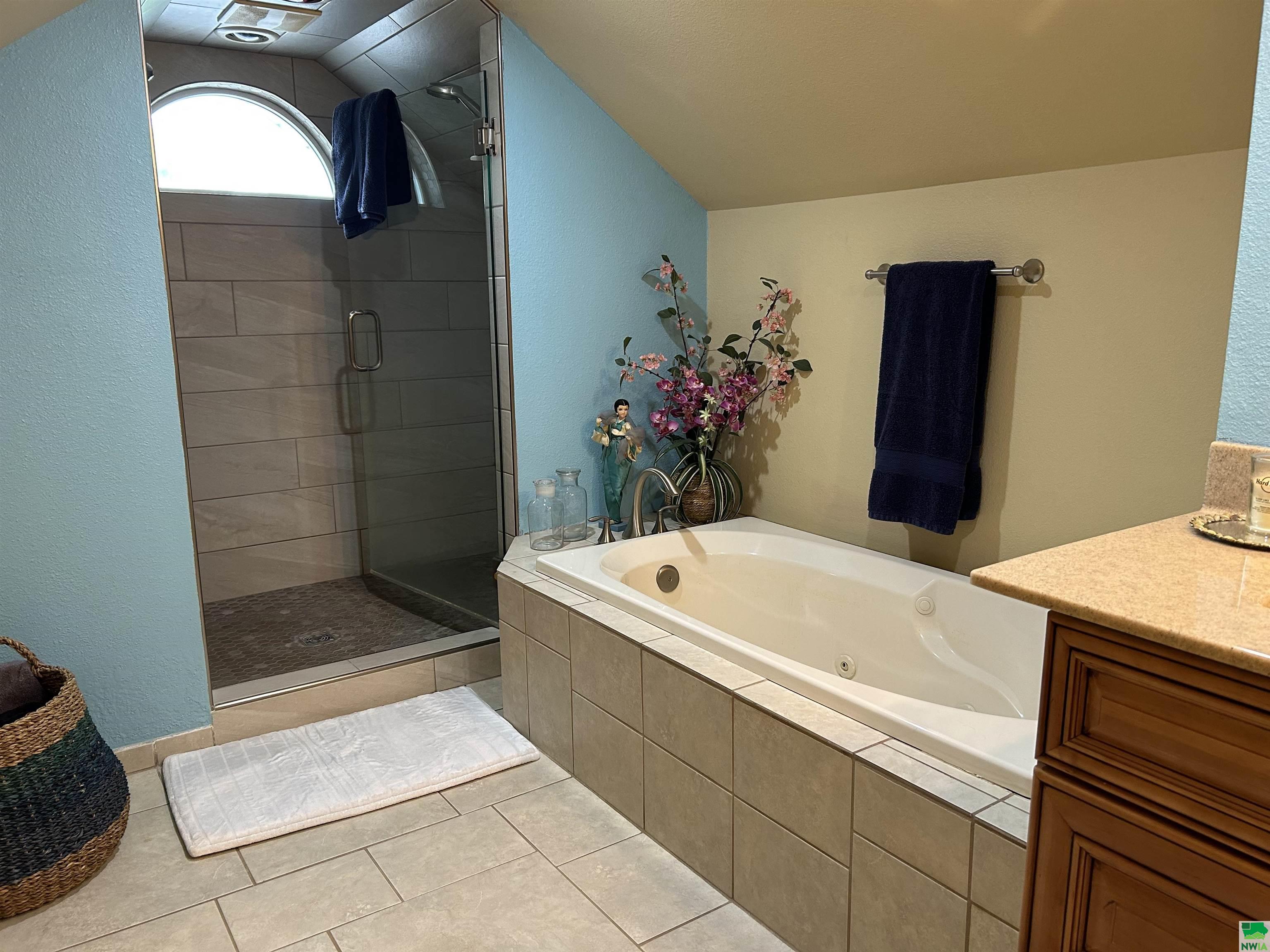 MLS #829220