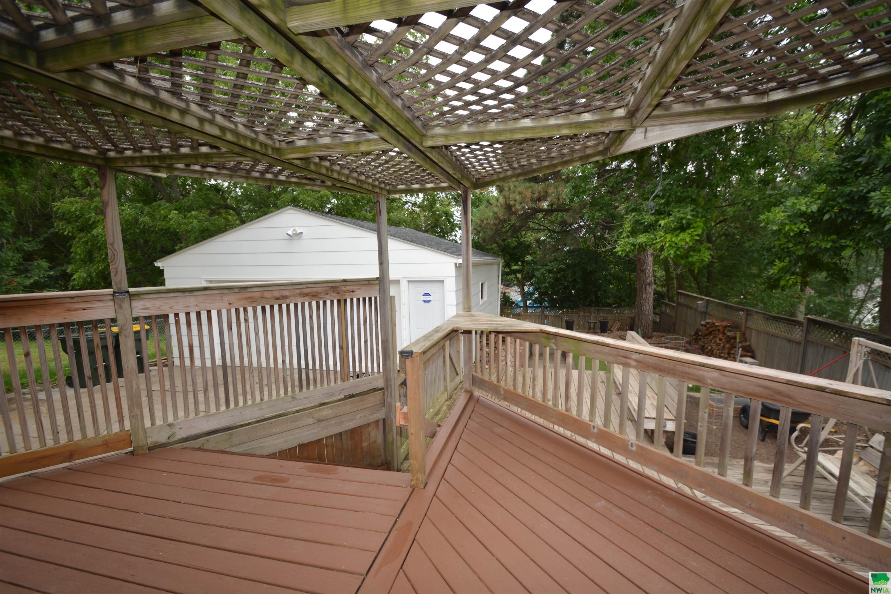 MLS #829232