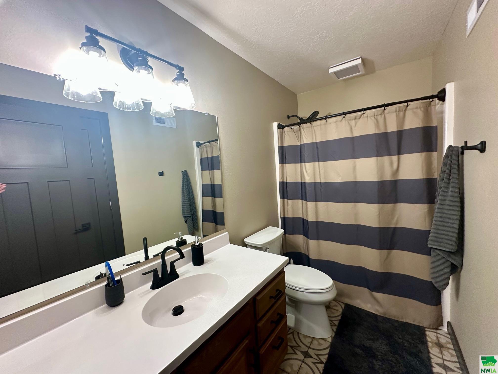 MLS #829238