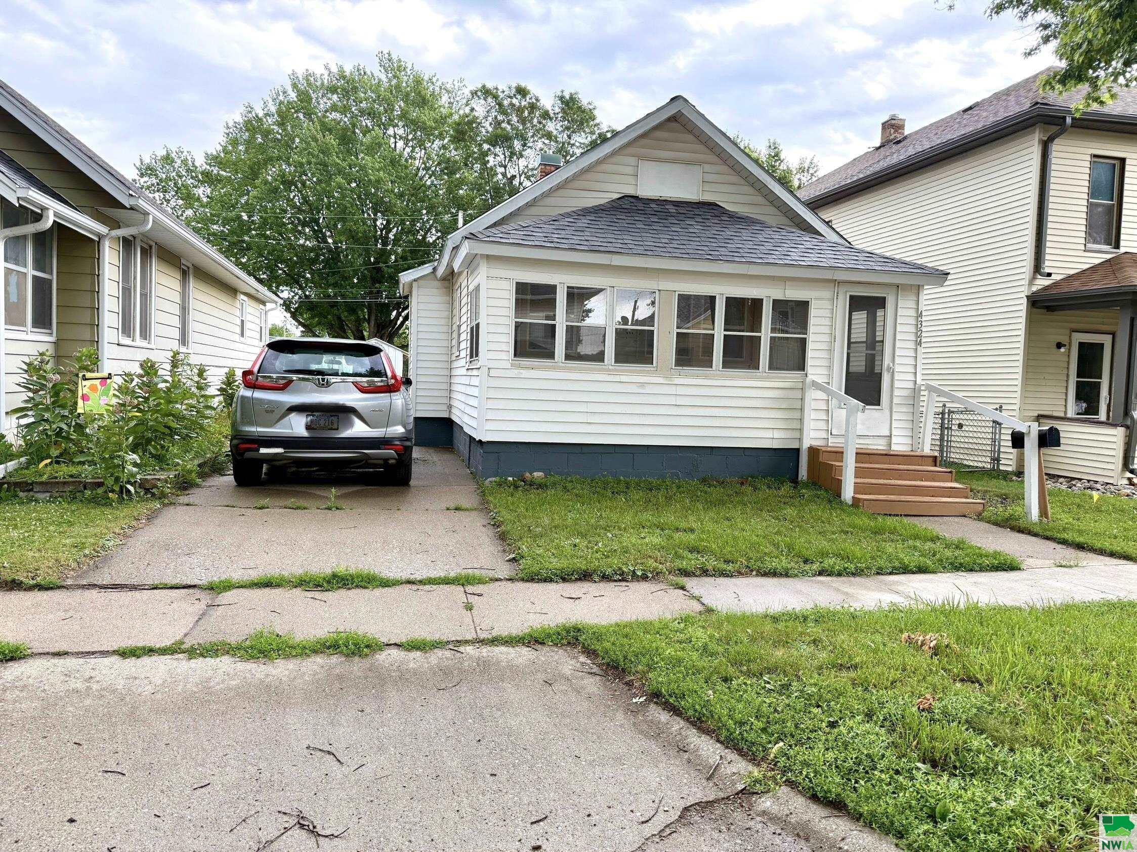 4324 Springfield St., Sioux City, IA 51108 