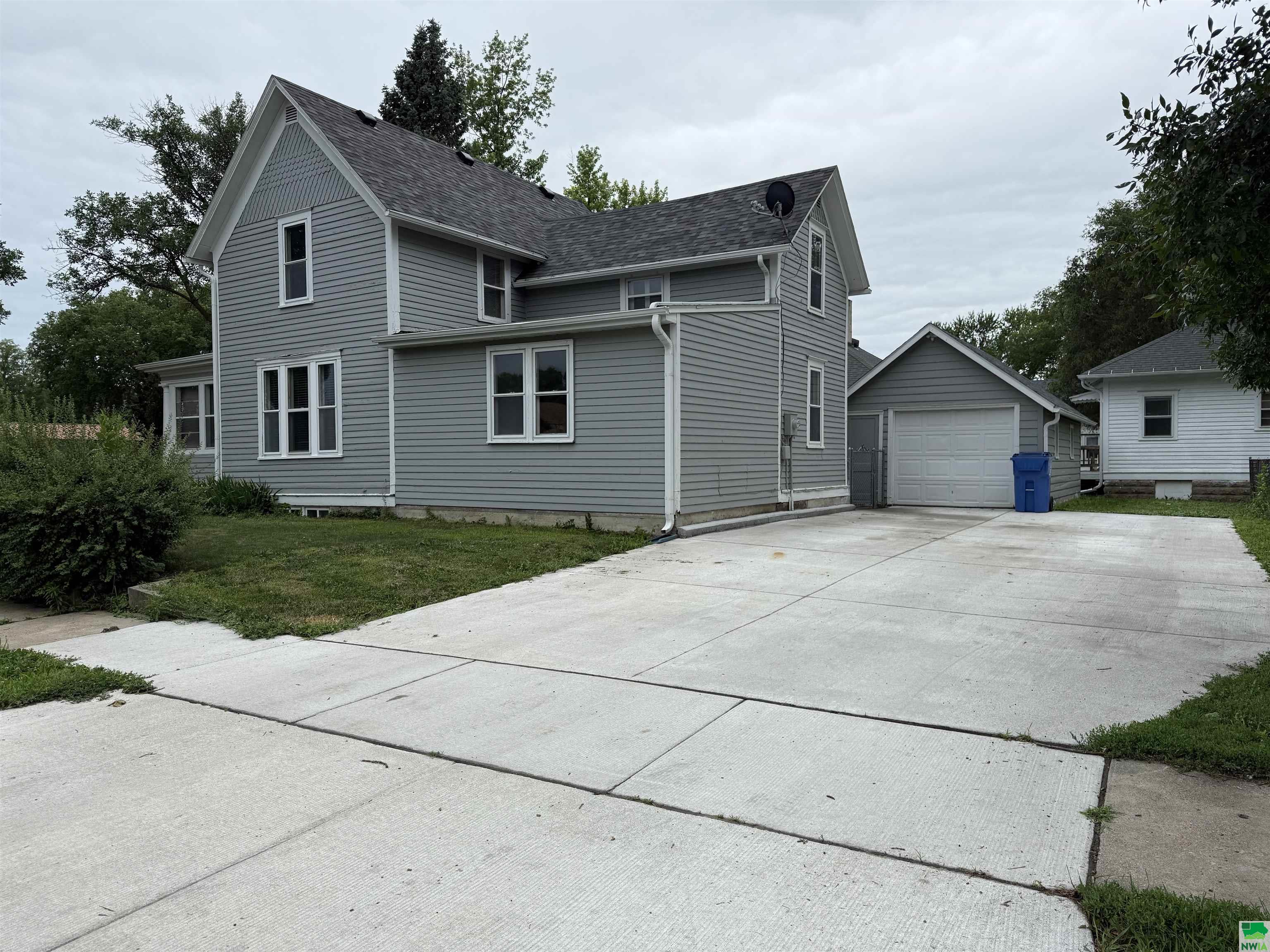 MLS #829243