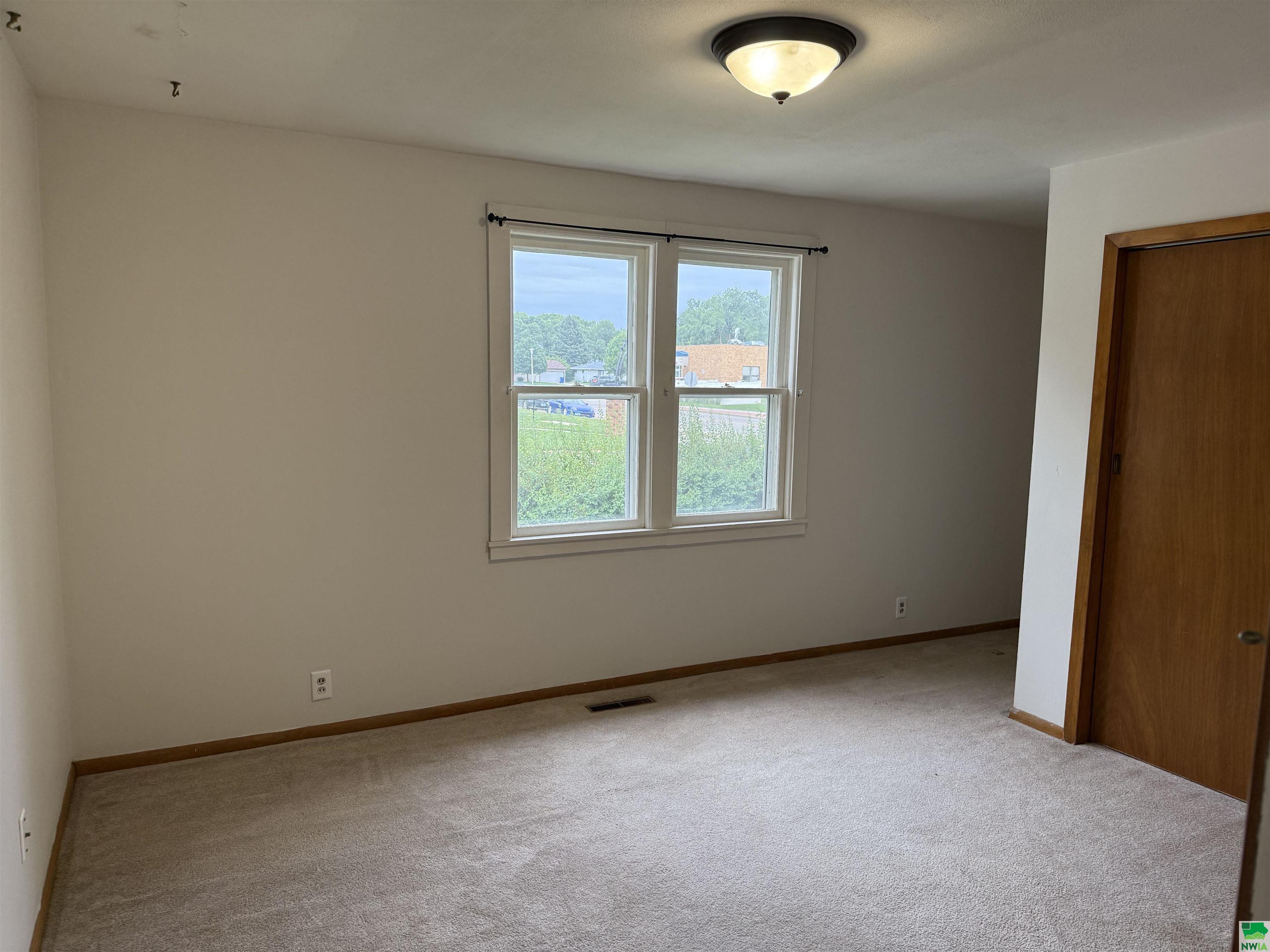 MLS #829243