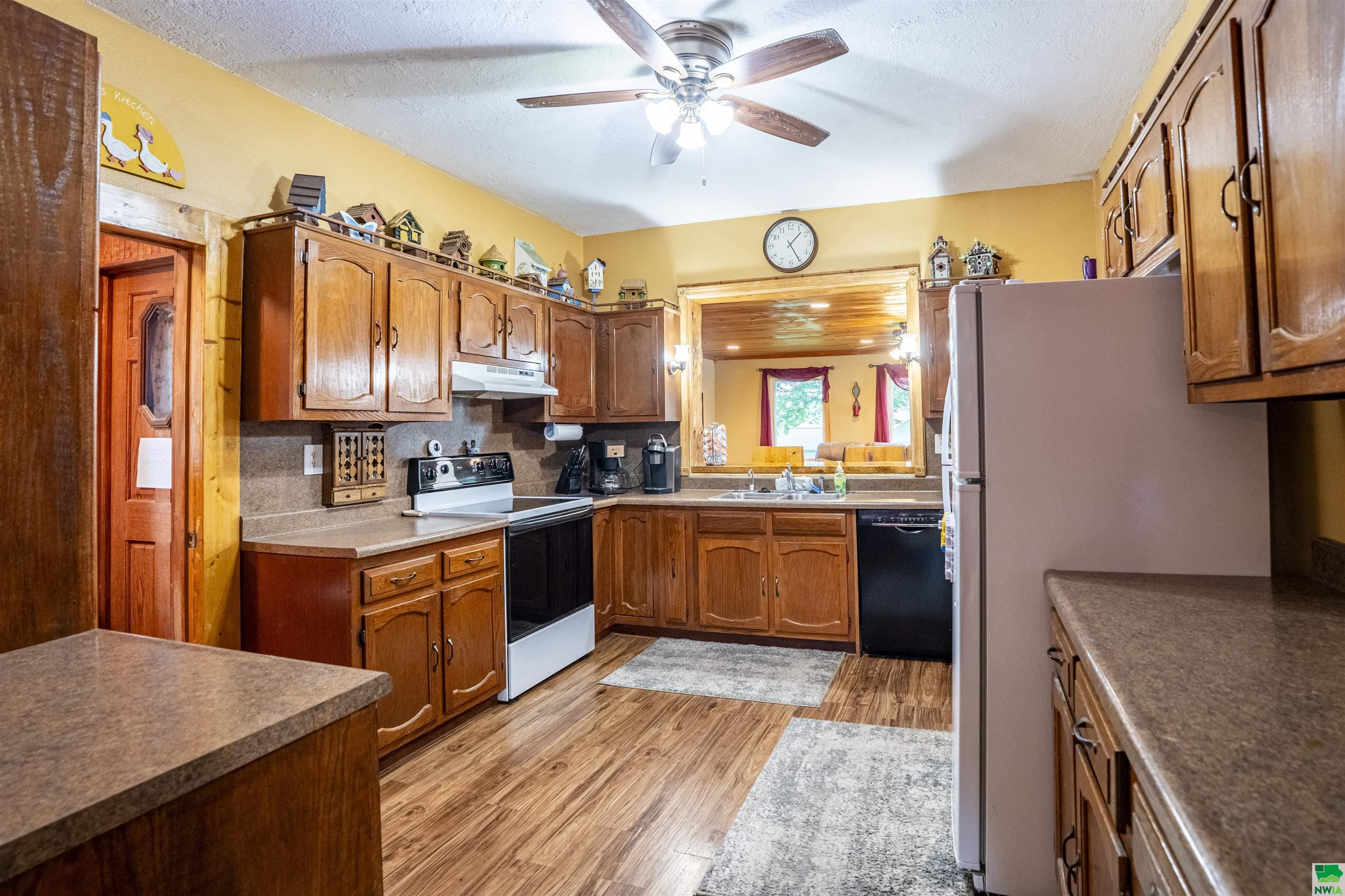 MLS #829247
