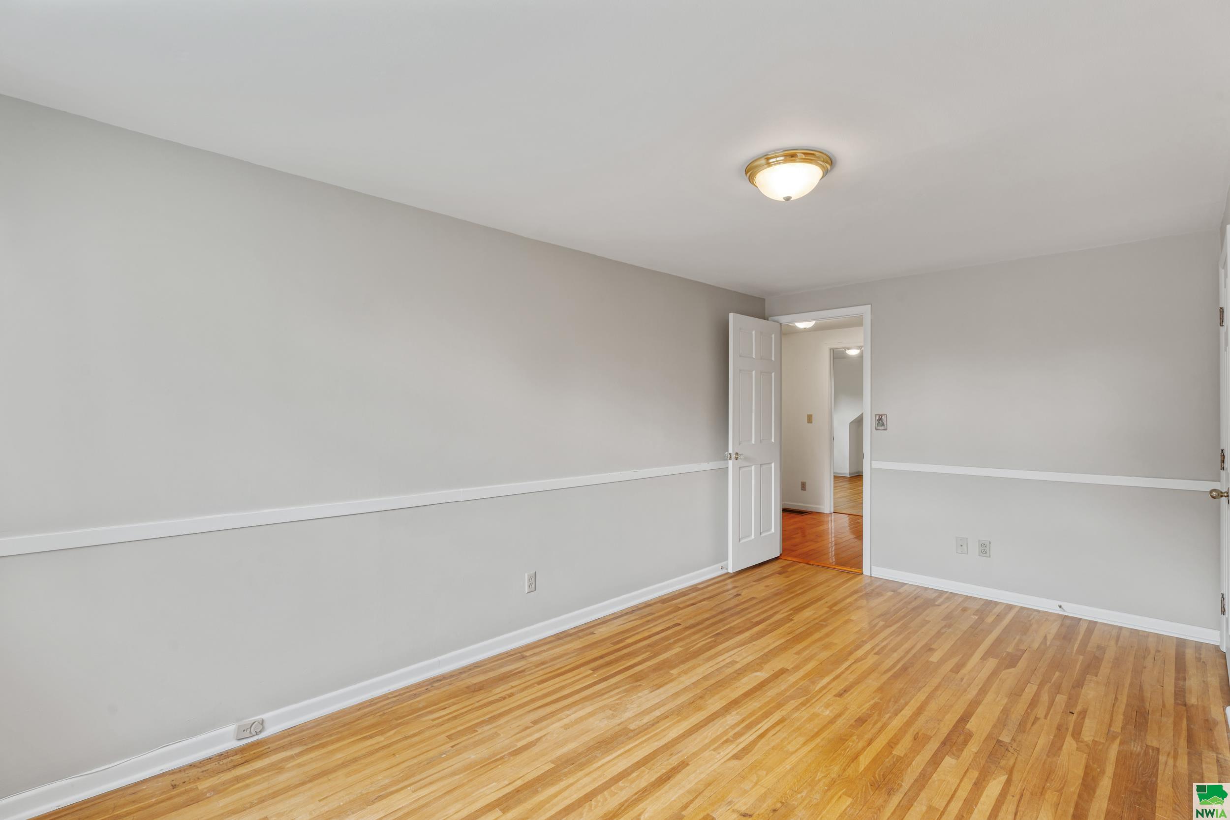 MLS #829249