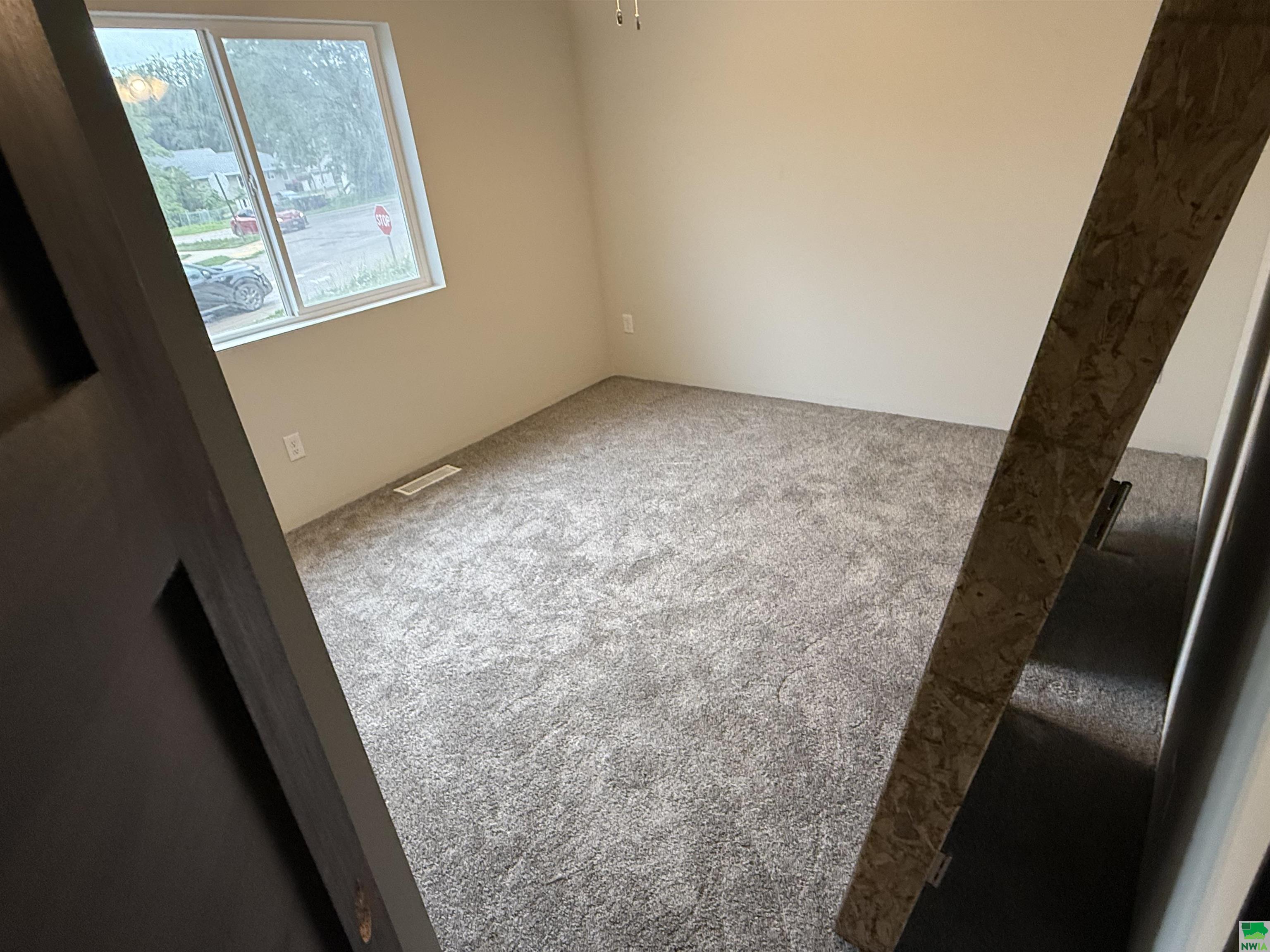 MLS #829255