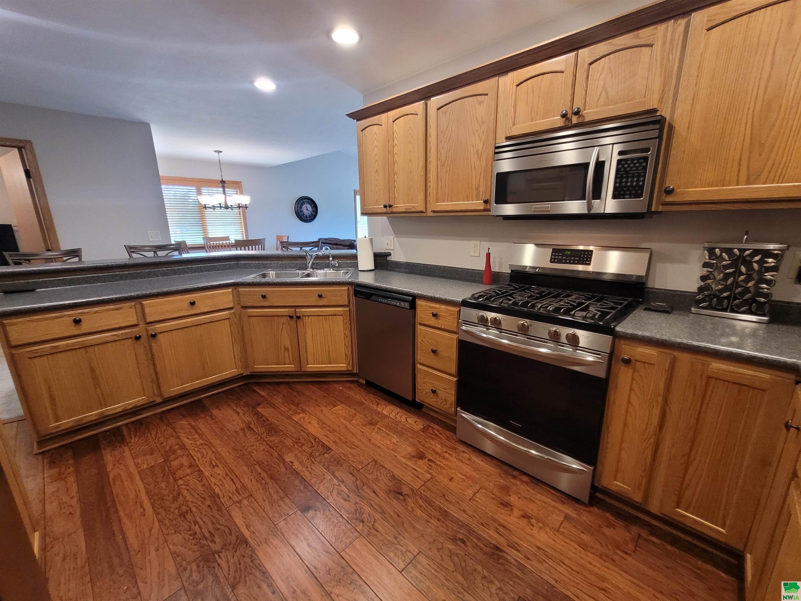 MLS #829258