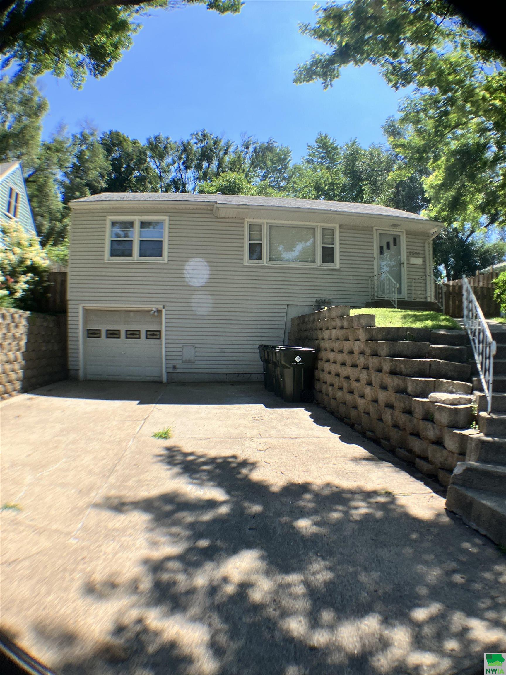 MLS #829282