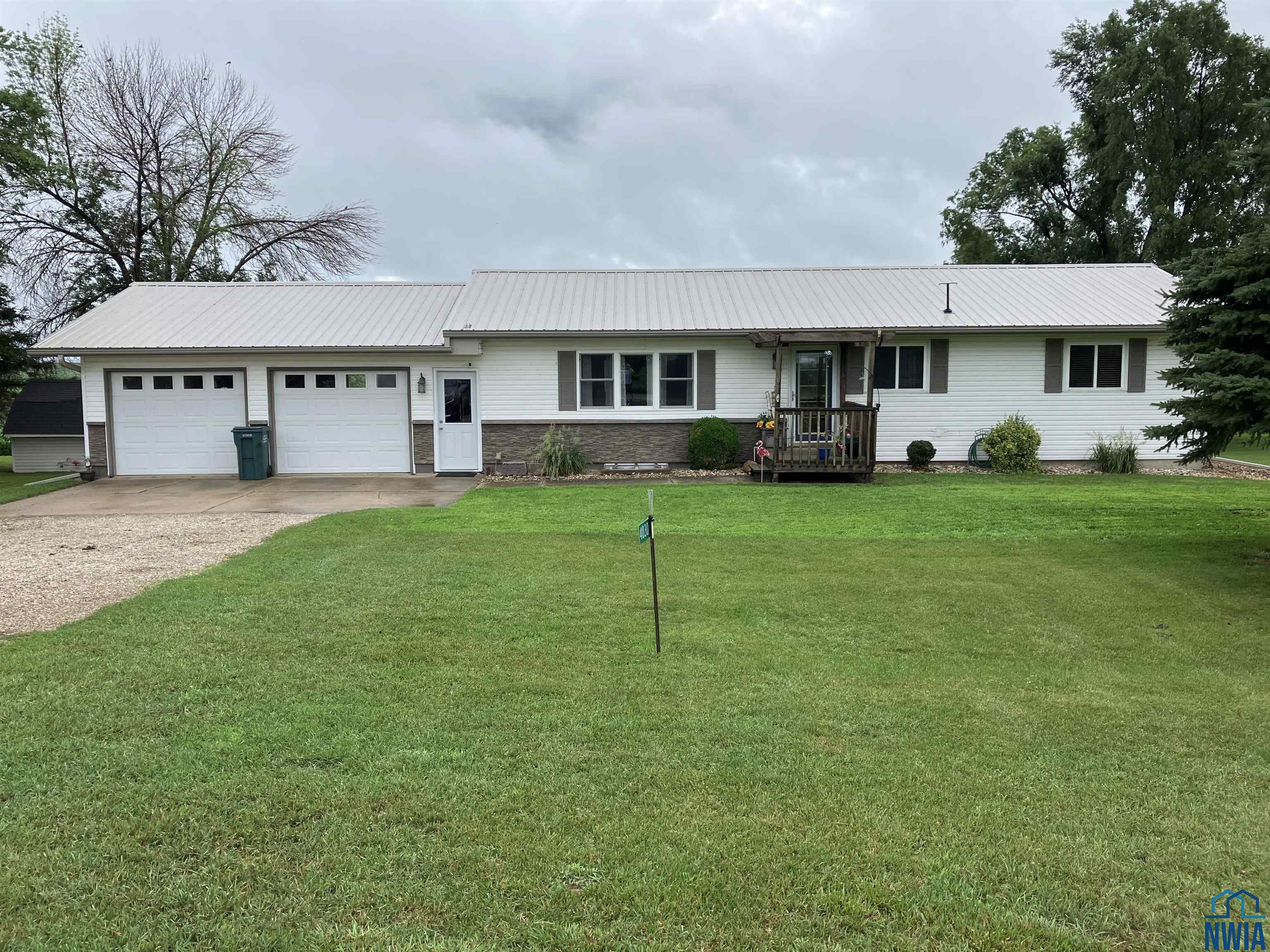 4030 Kingbird Ave						  						 , Hospers						 , IA						  51238						  