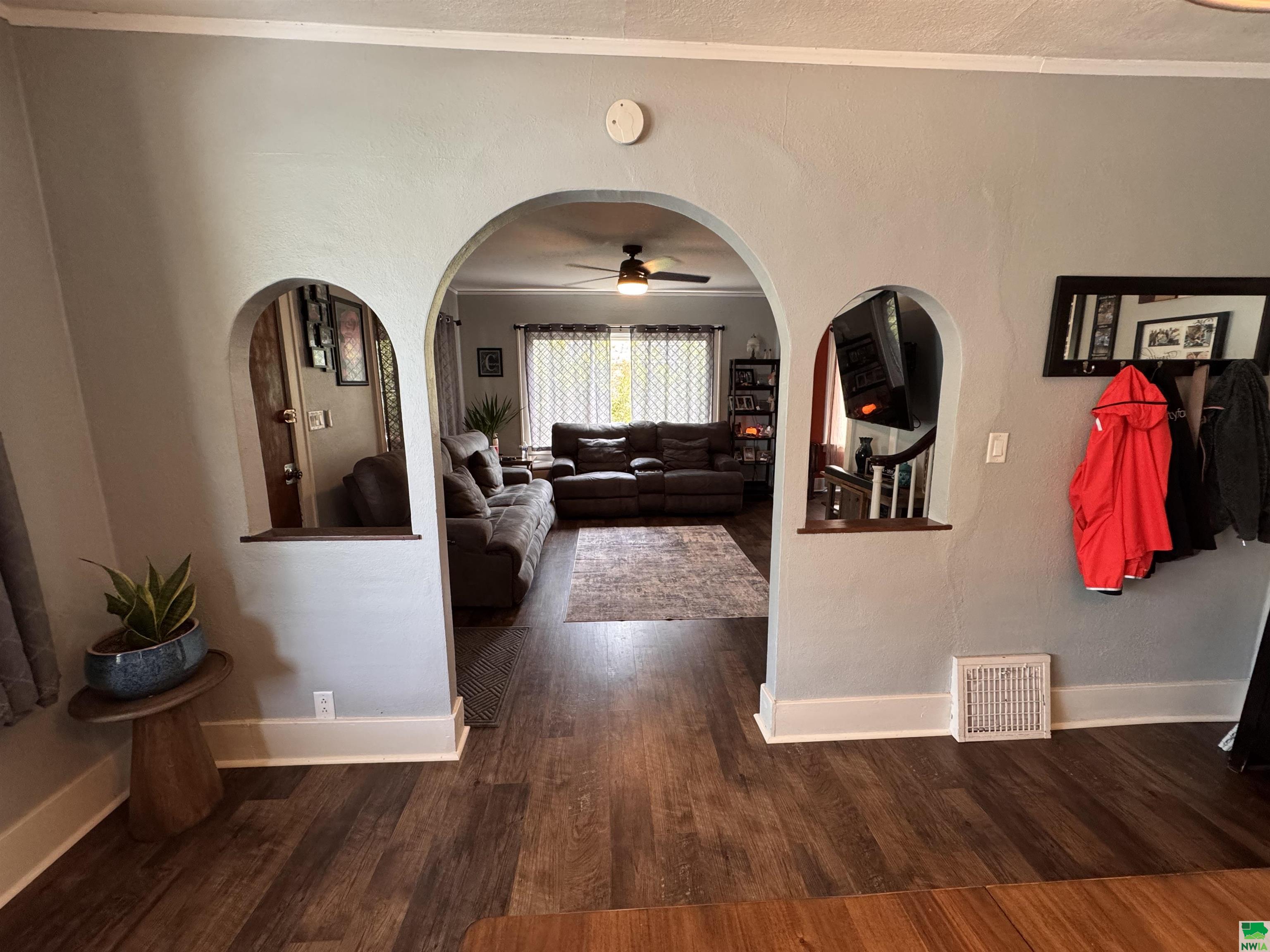 MLS #829302