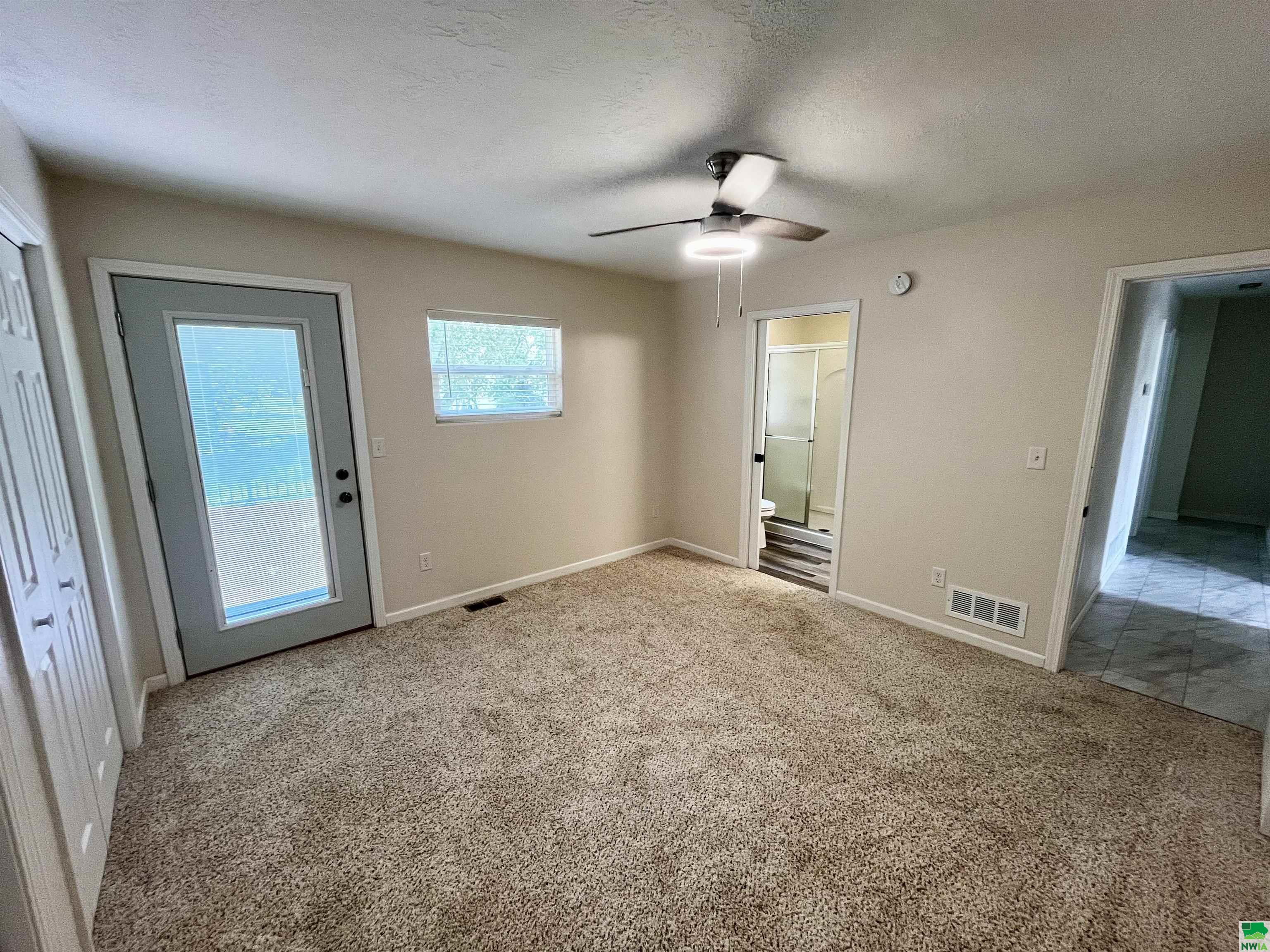 MLS #829306