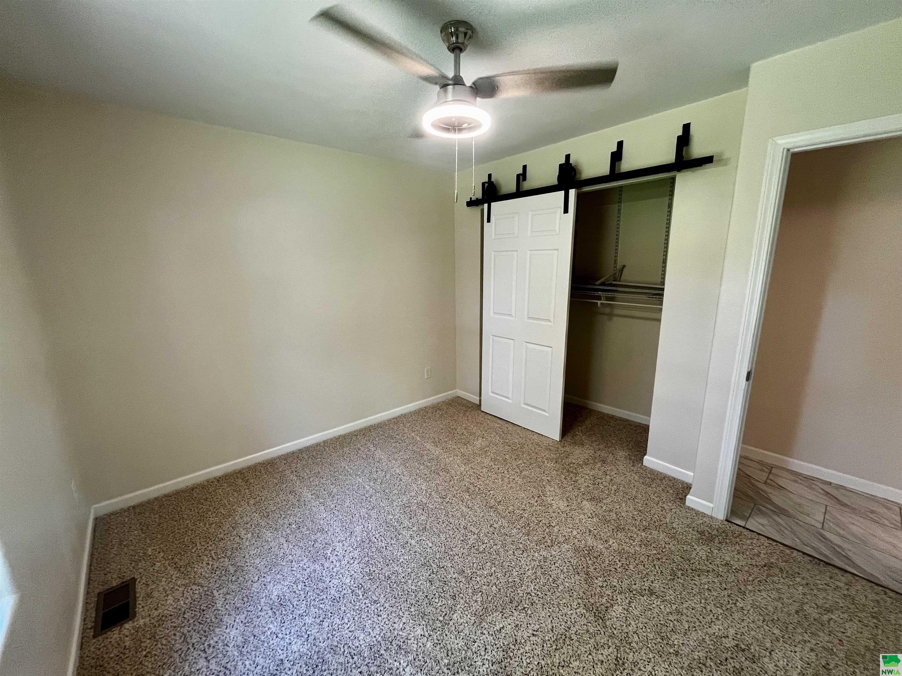 MLS #829306