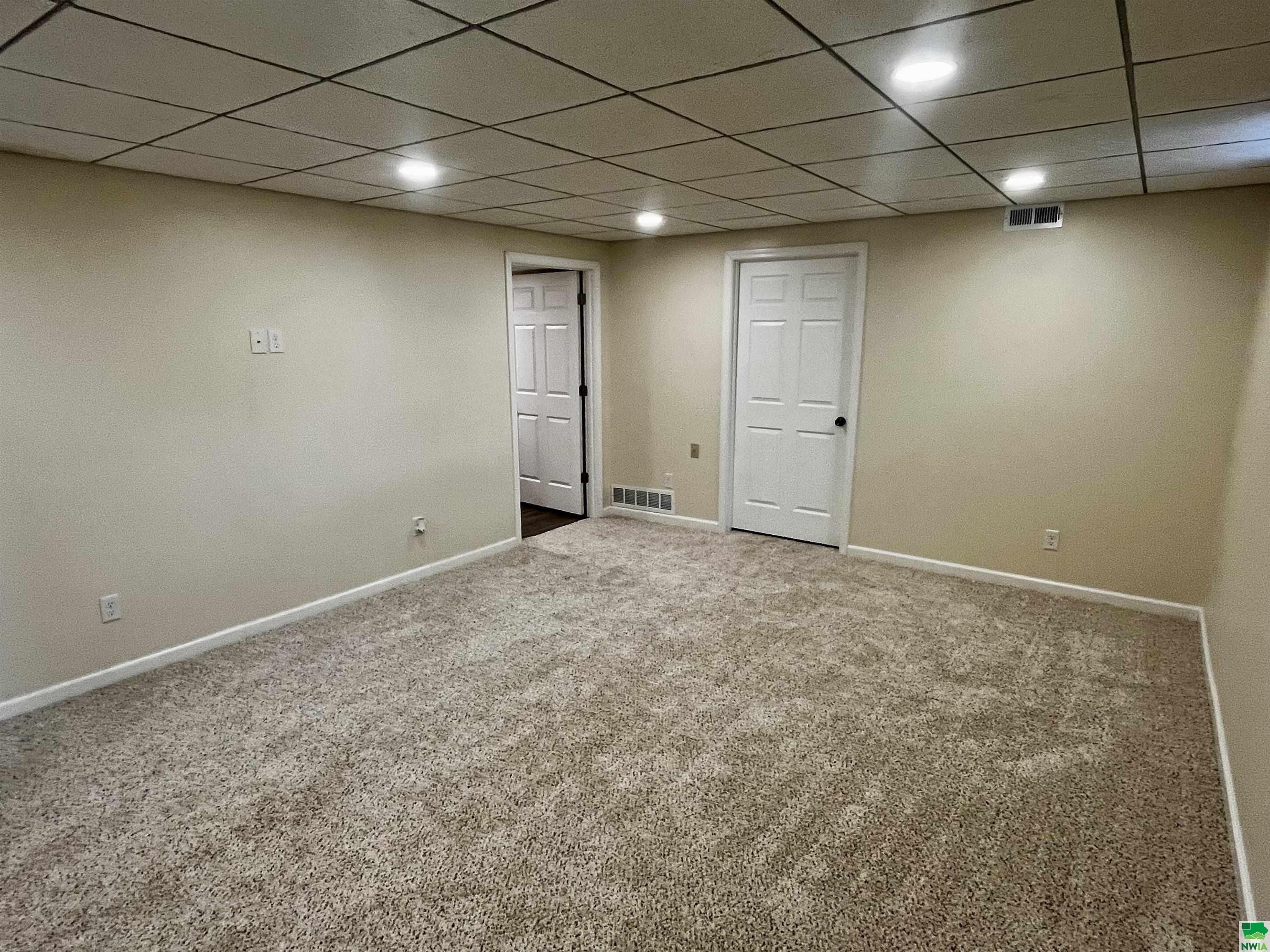 MLS #829306