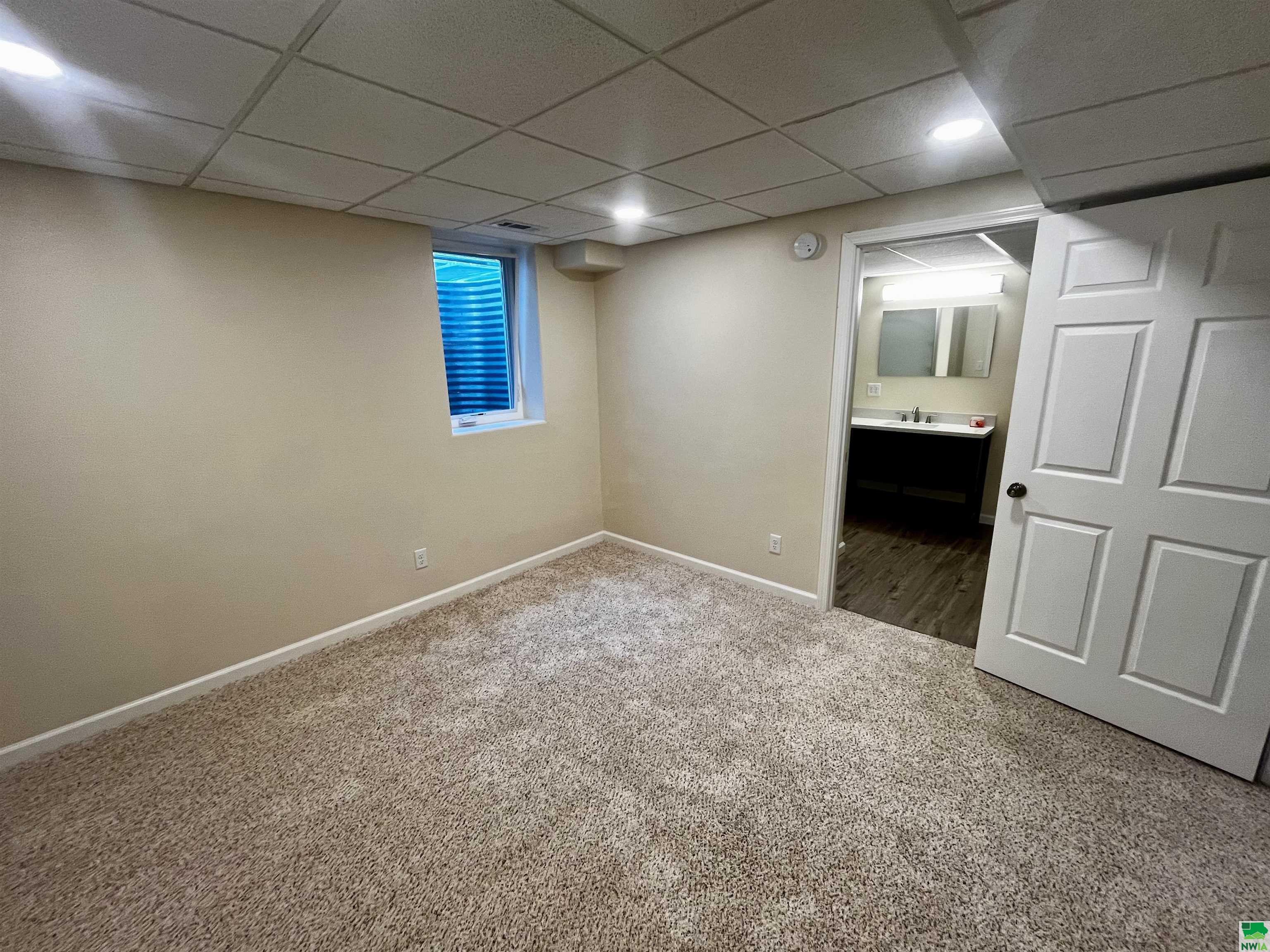 MLS #829306