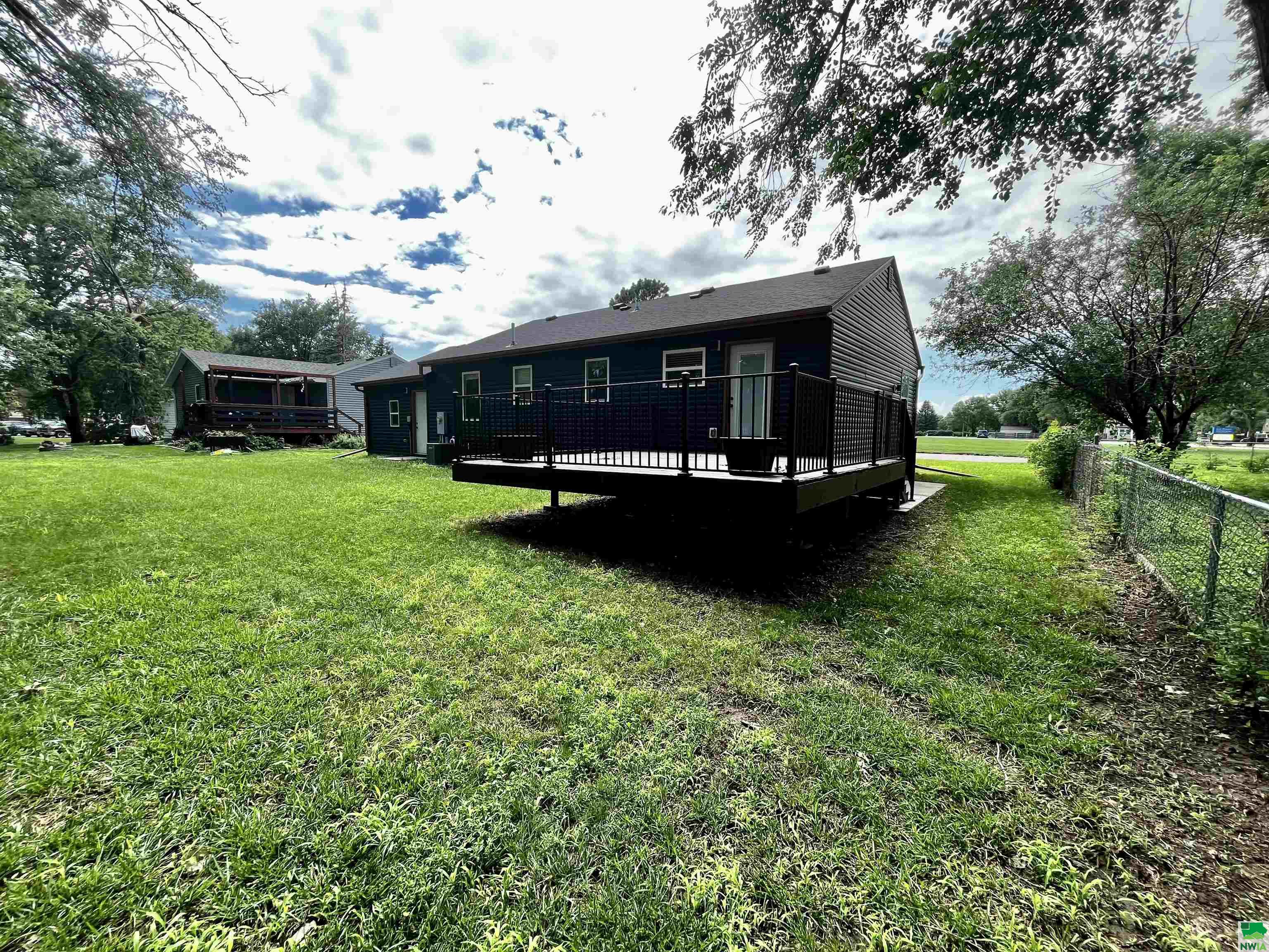 MLS #829306