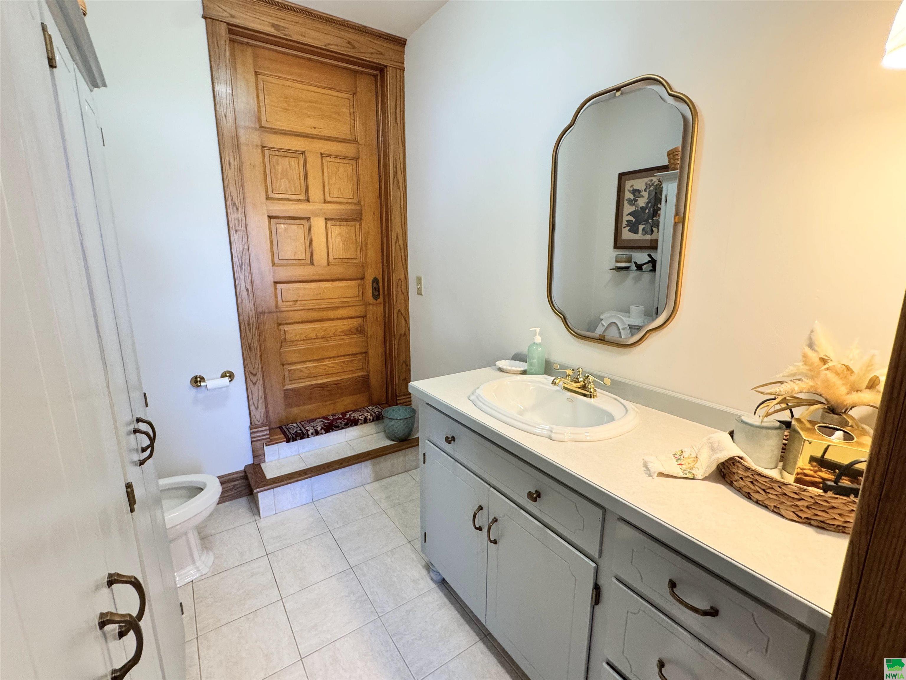 MLS #829307