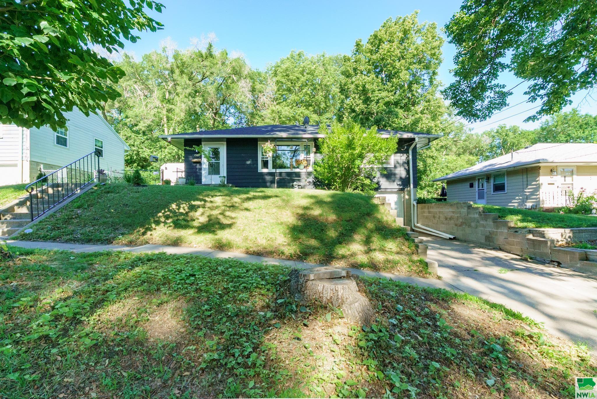 1509 RUSTIN ST S, Sioux City, IA 51106 