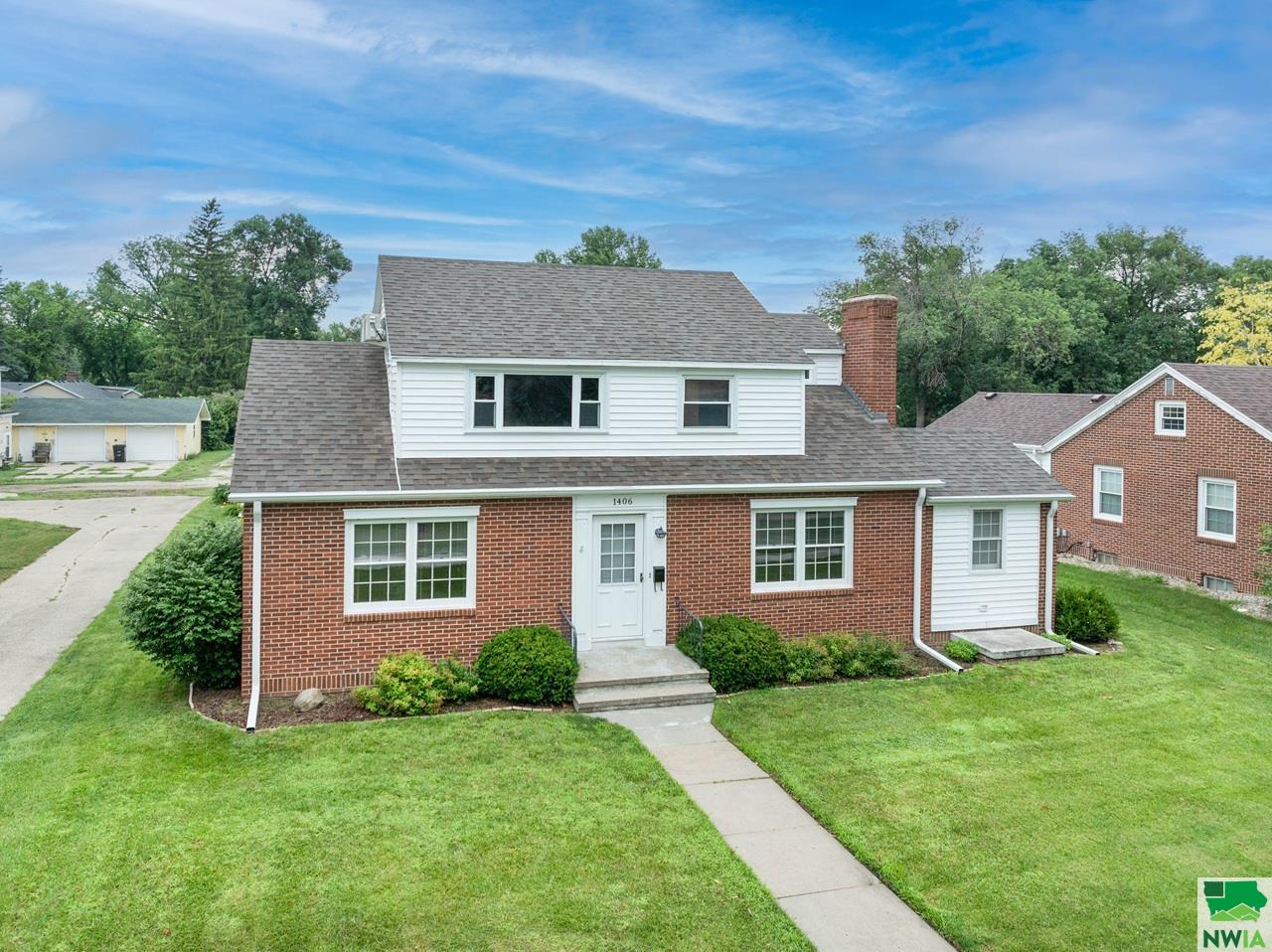 1406 Iowa Ave., Onawa, IA 51040 