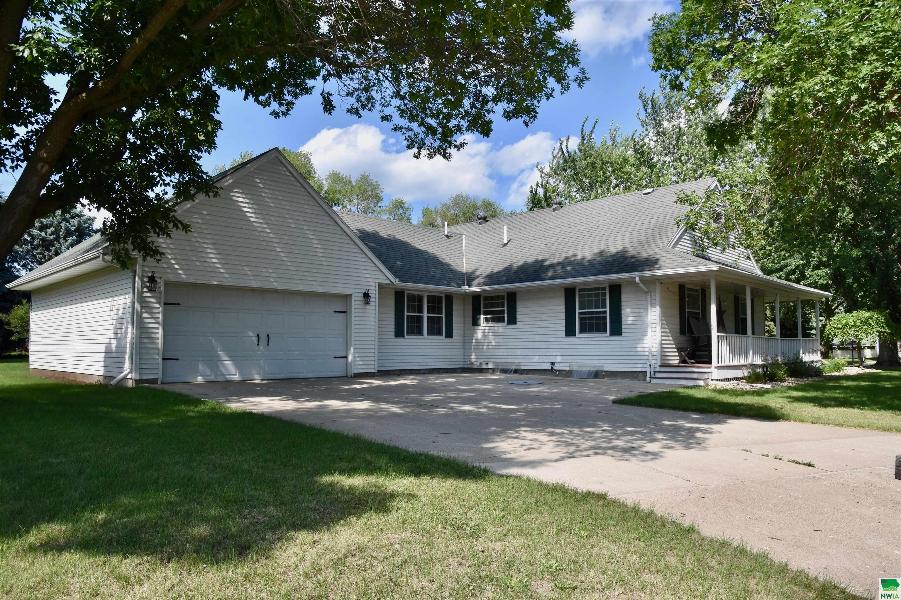 MLS #829321