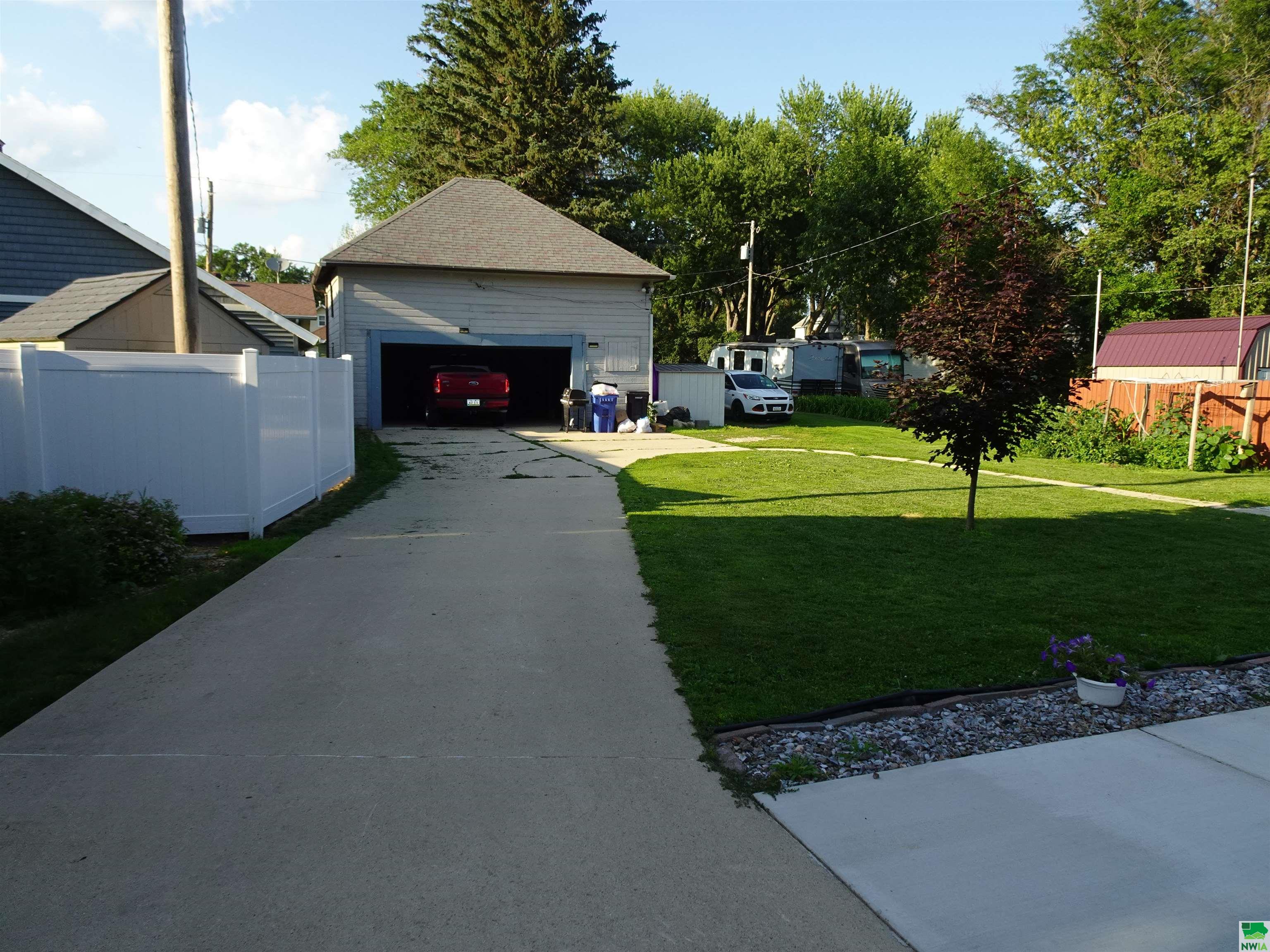 MLS #829326