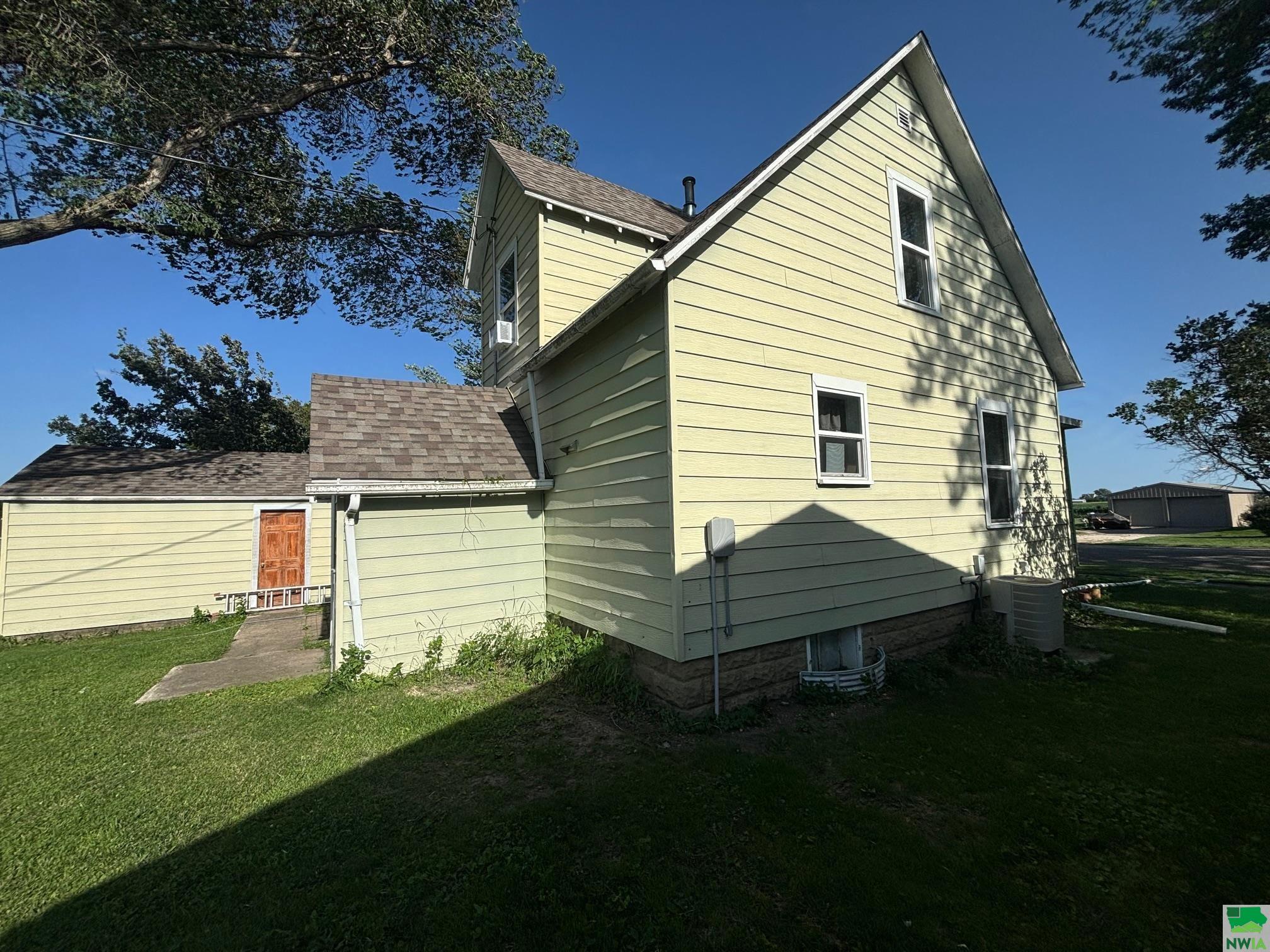 MLS #829327
