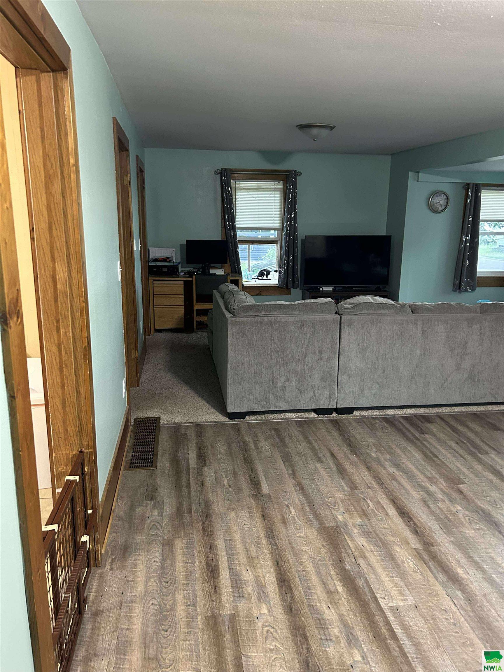 MLS #829327
