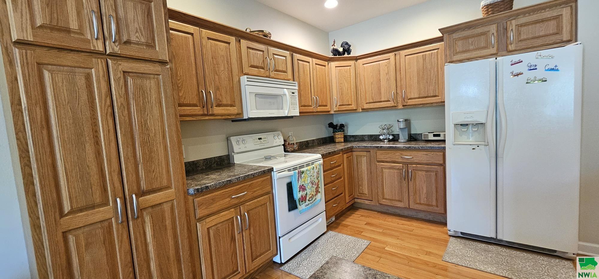 MLS #829331