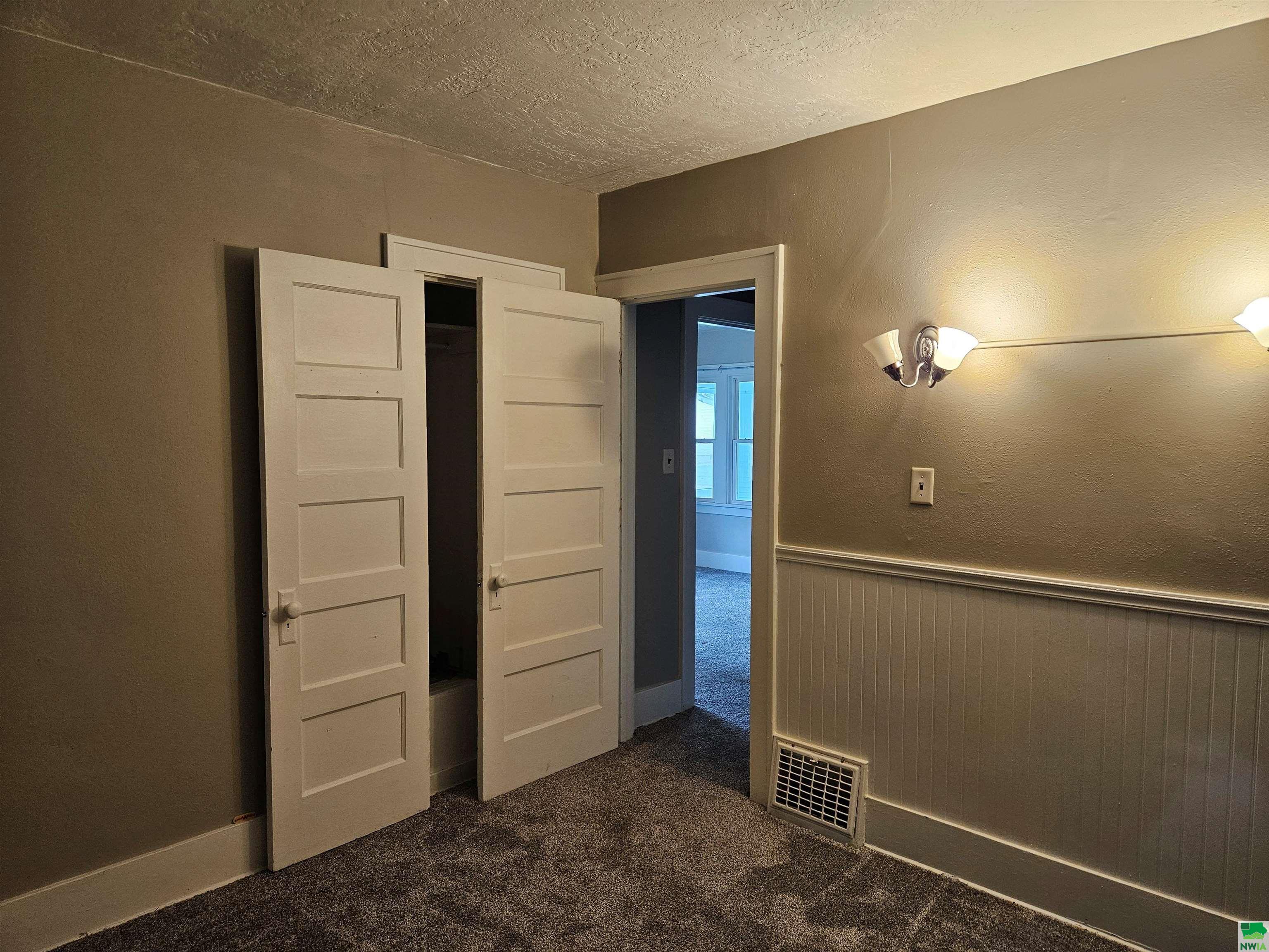MLS #829333