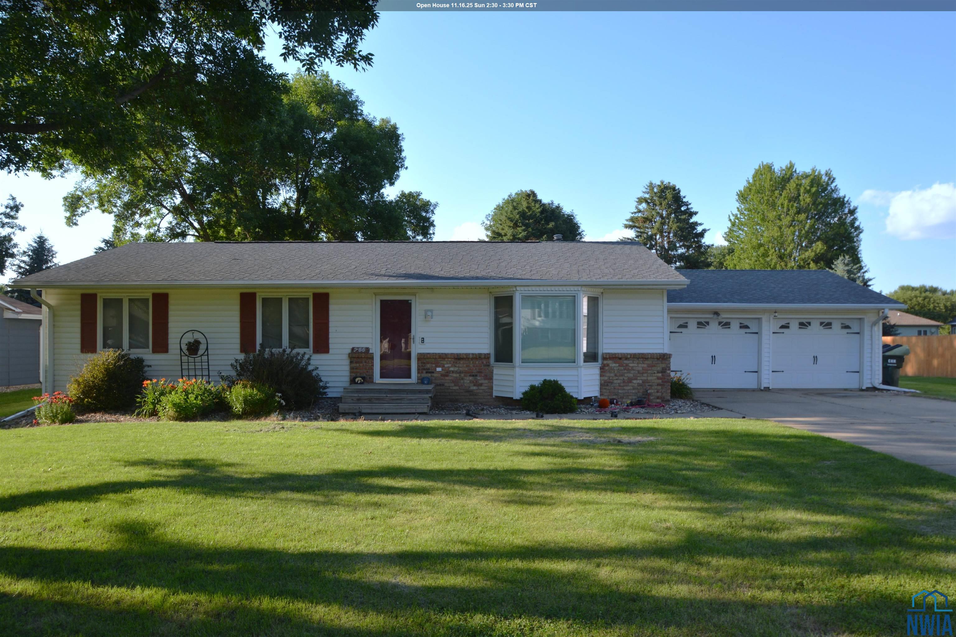 755 Glen Dr, Moville, IA 51039 