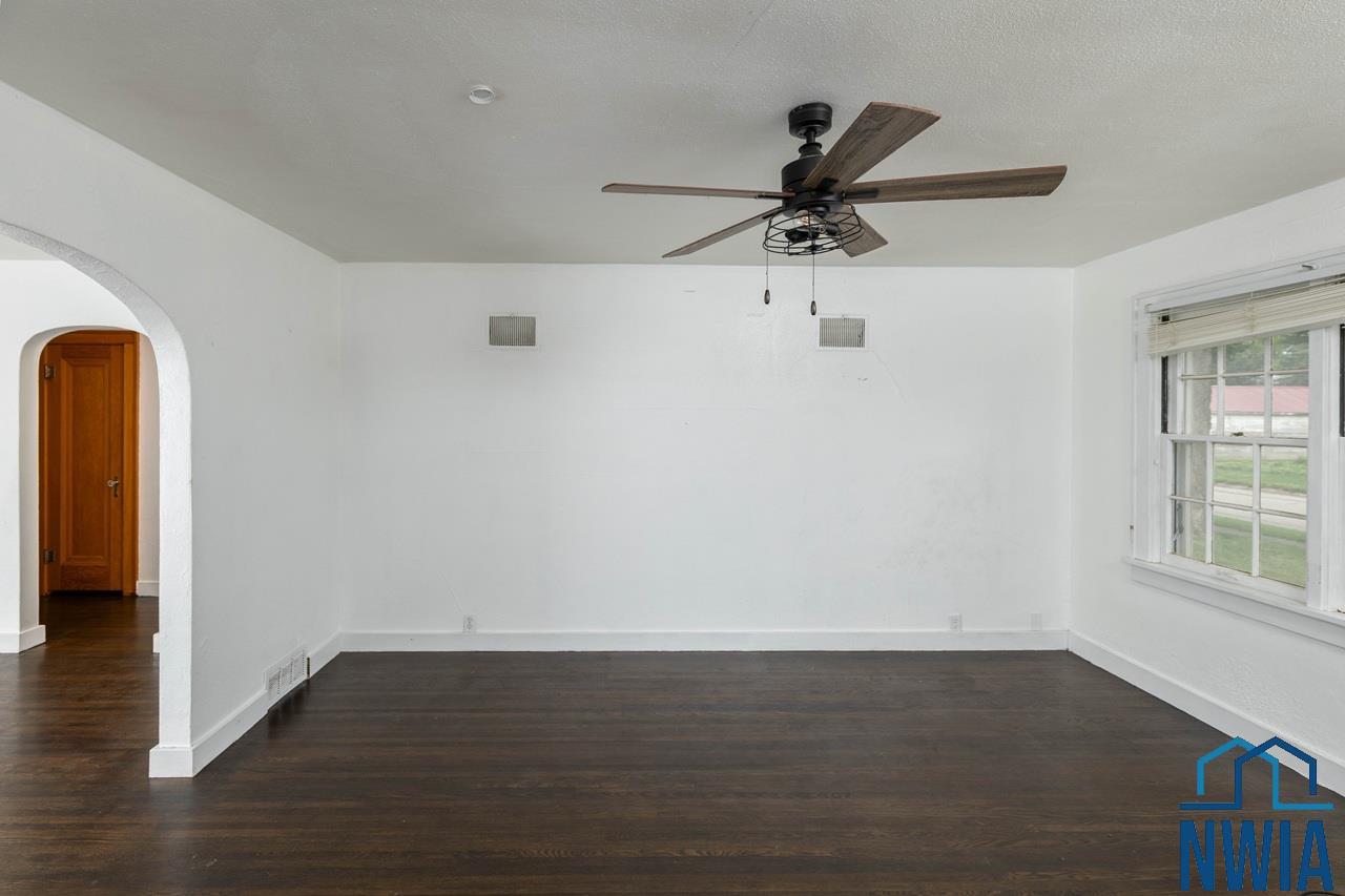 MLS #829354