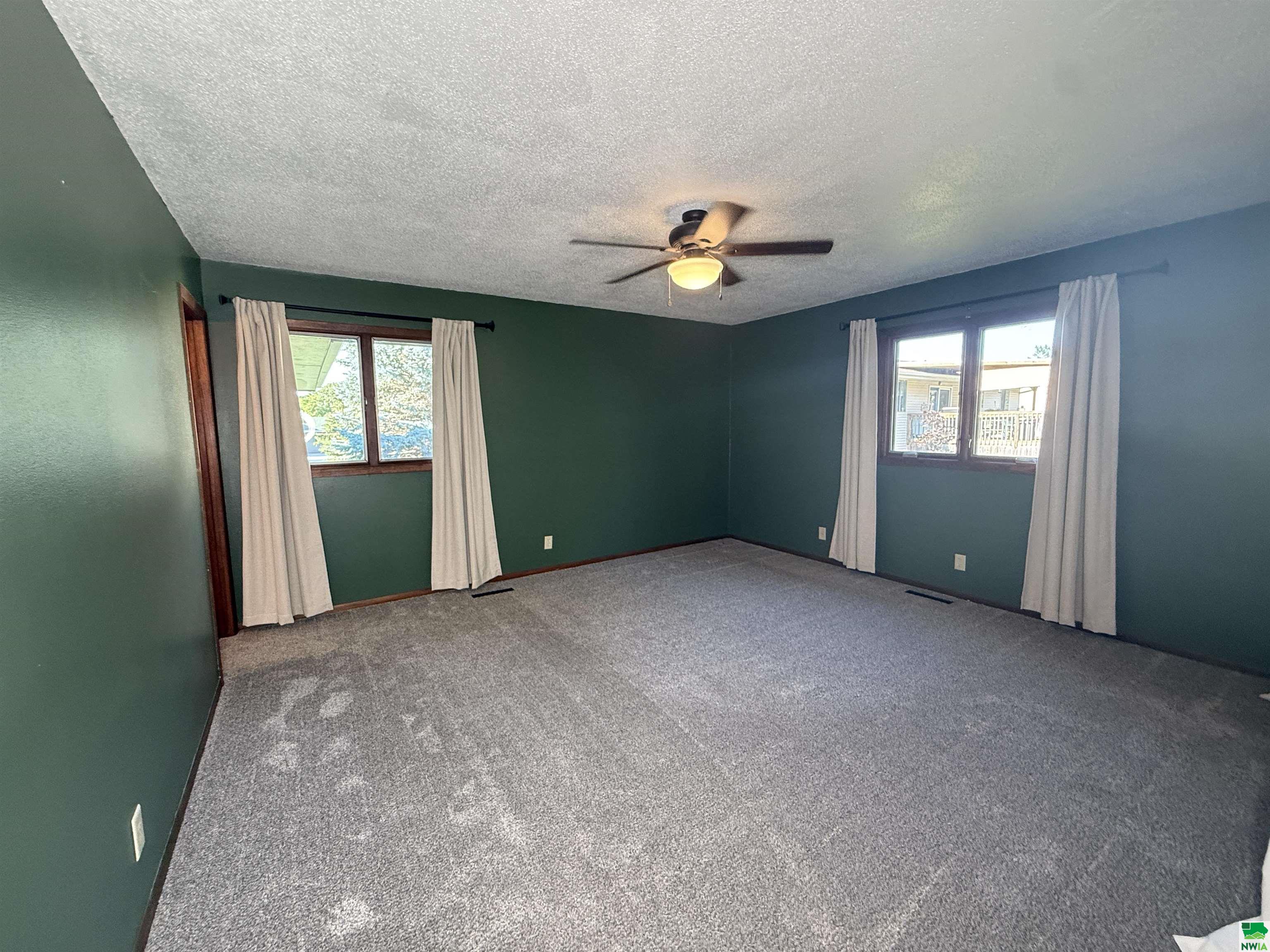 MLS #829356
