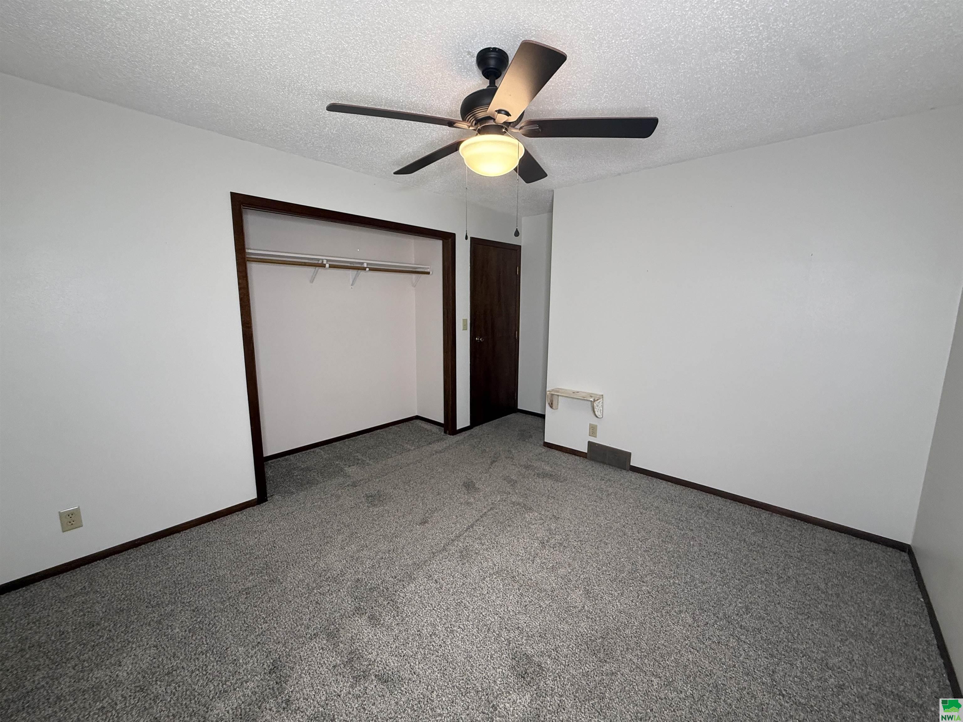 MLS #829356