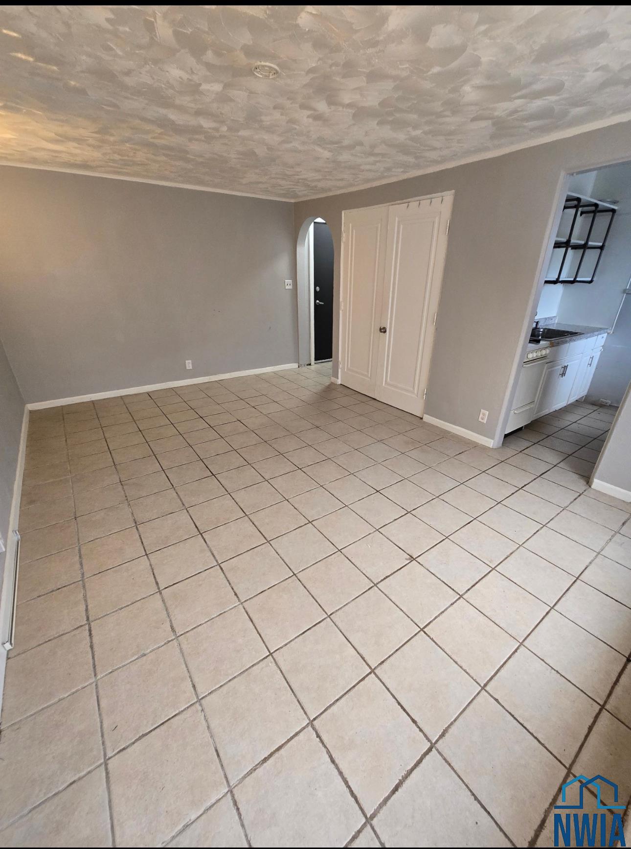 MLS #829357