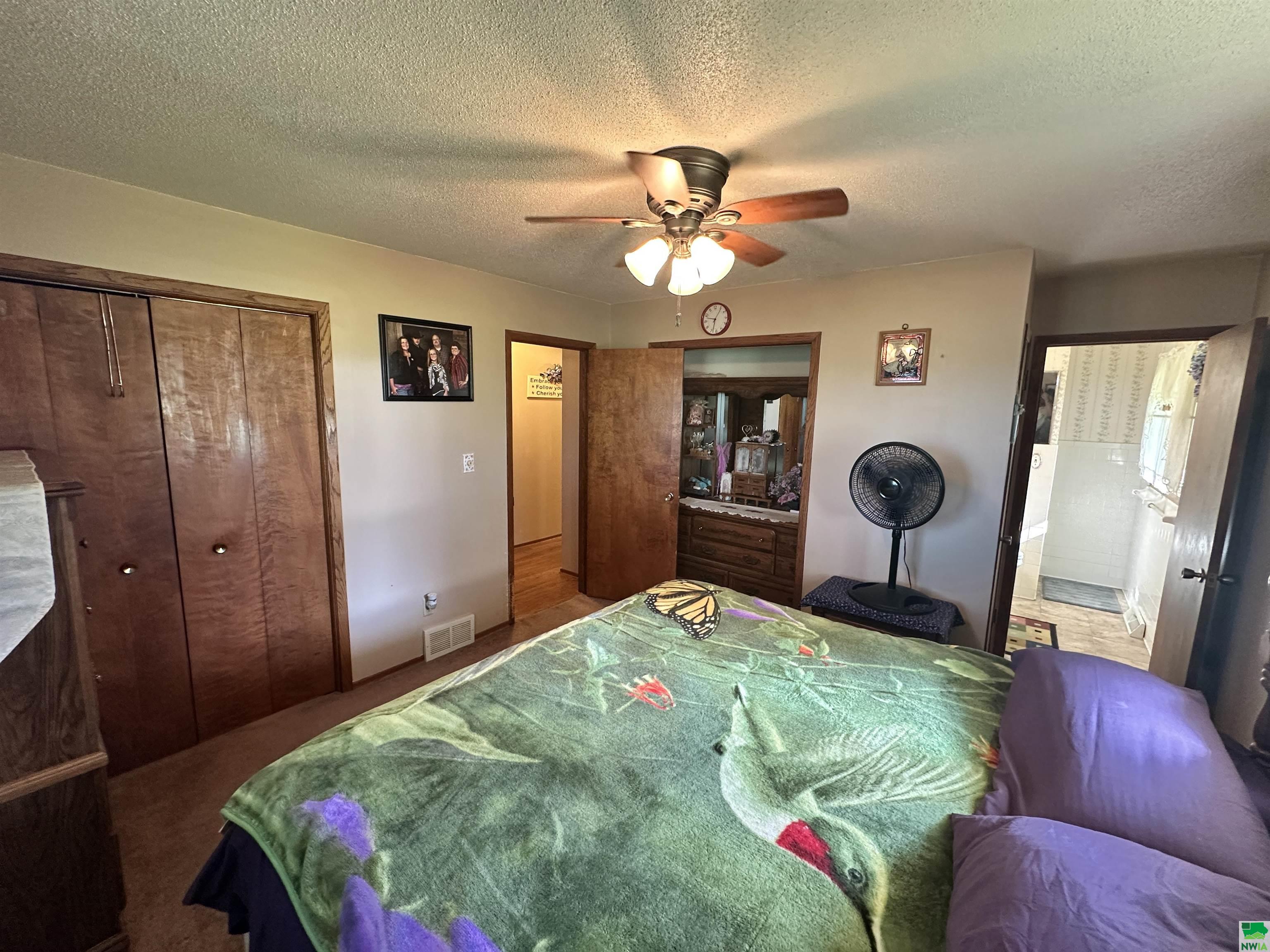 MLS #829360